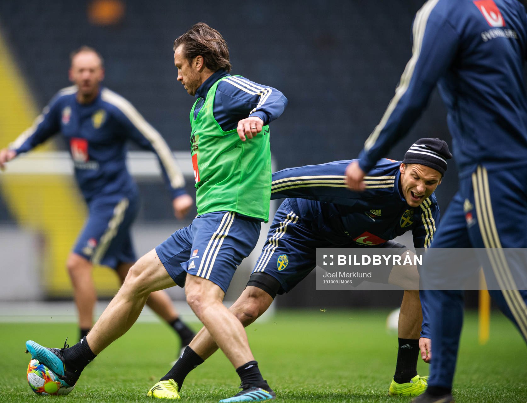 Gustav Svensson and Albin Ekdal of the Swedish national
