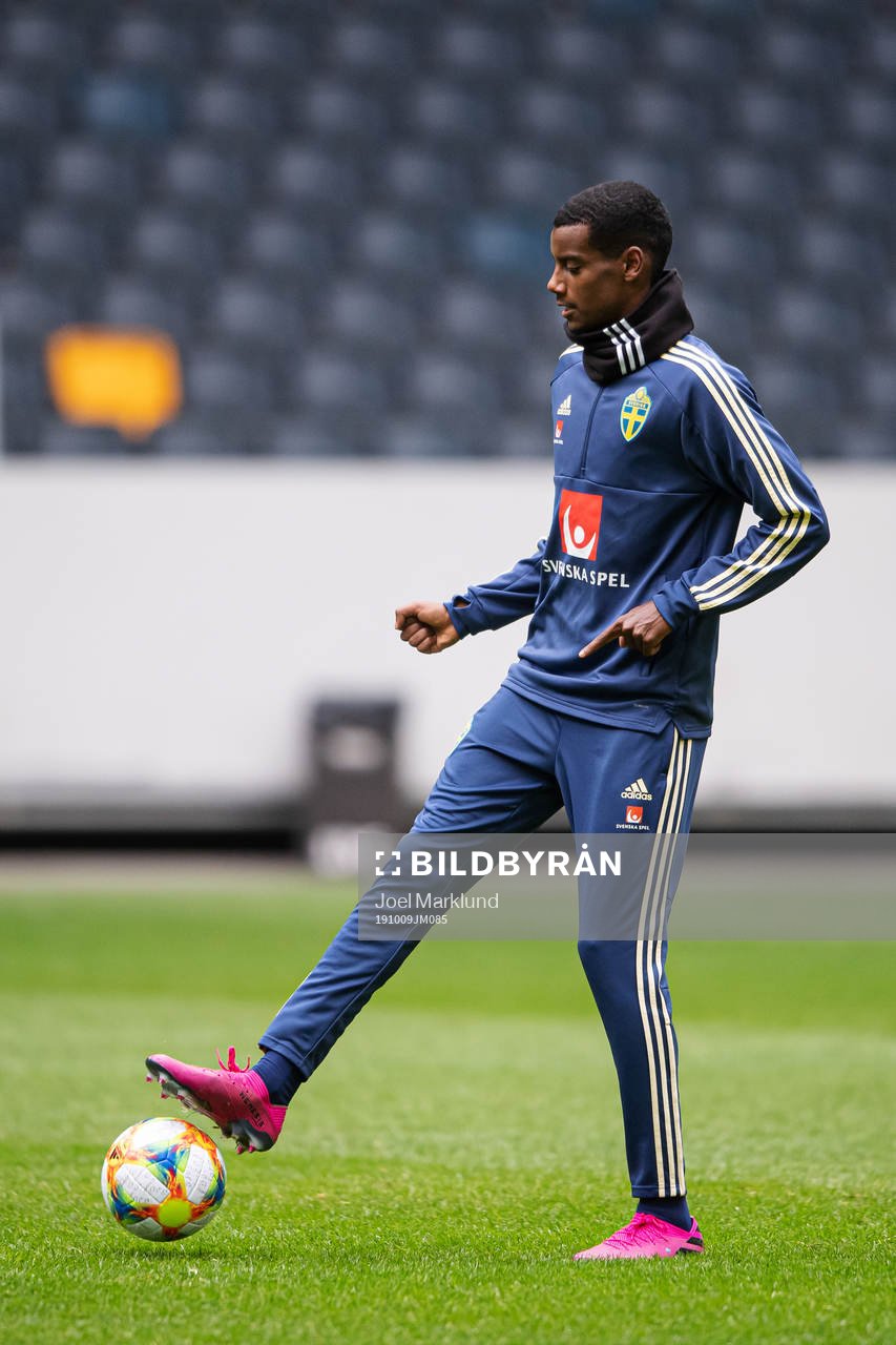 Alexander Isak of the Swedish national football team