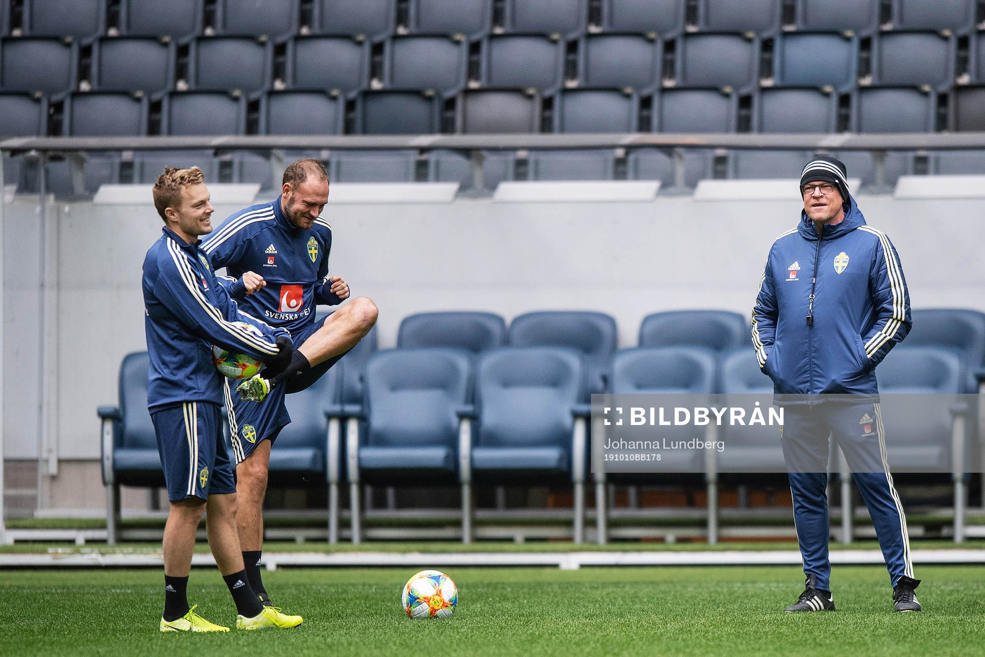 Sebastian Larsson, Andreas Granqvist and head coach Janne