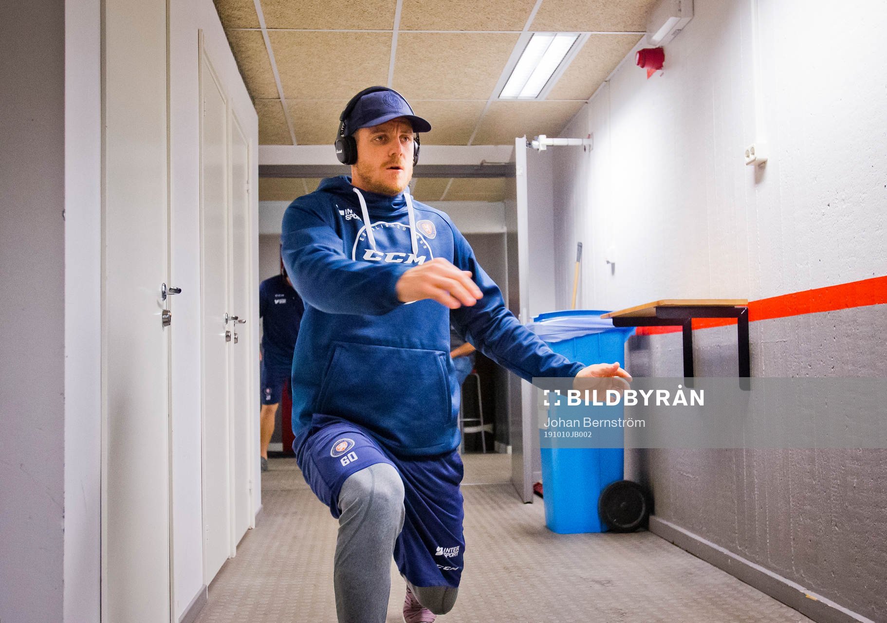 Växjös Erik Josefsson värmer upp