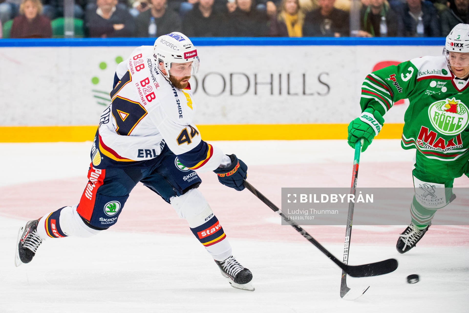 Djurgårdens Mattias Guter och Rögles Daniel Bertov