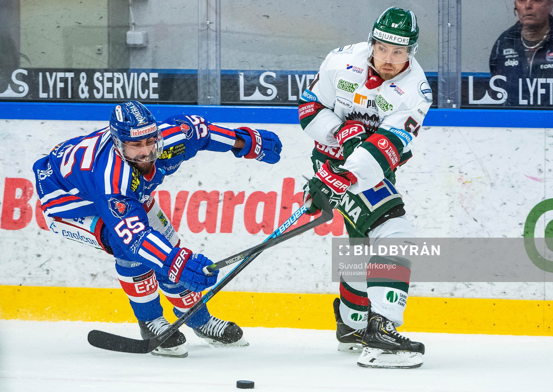 Oskarshamns Johan Alm och Frölundas Mats Rosseli Olsen