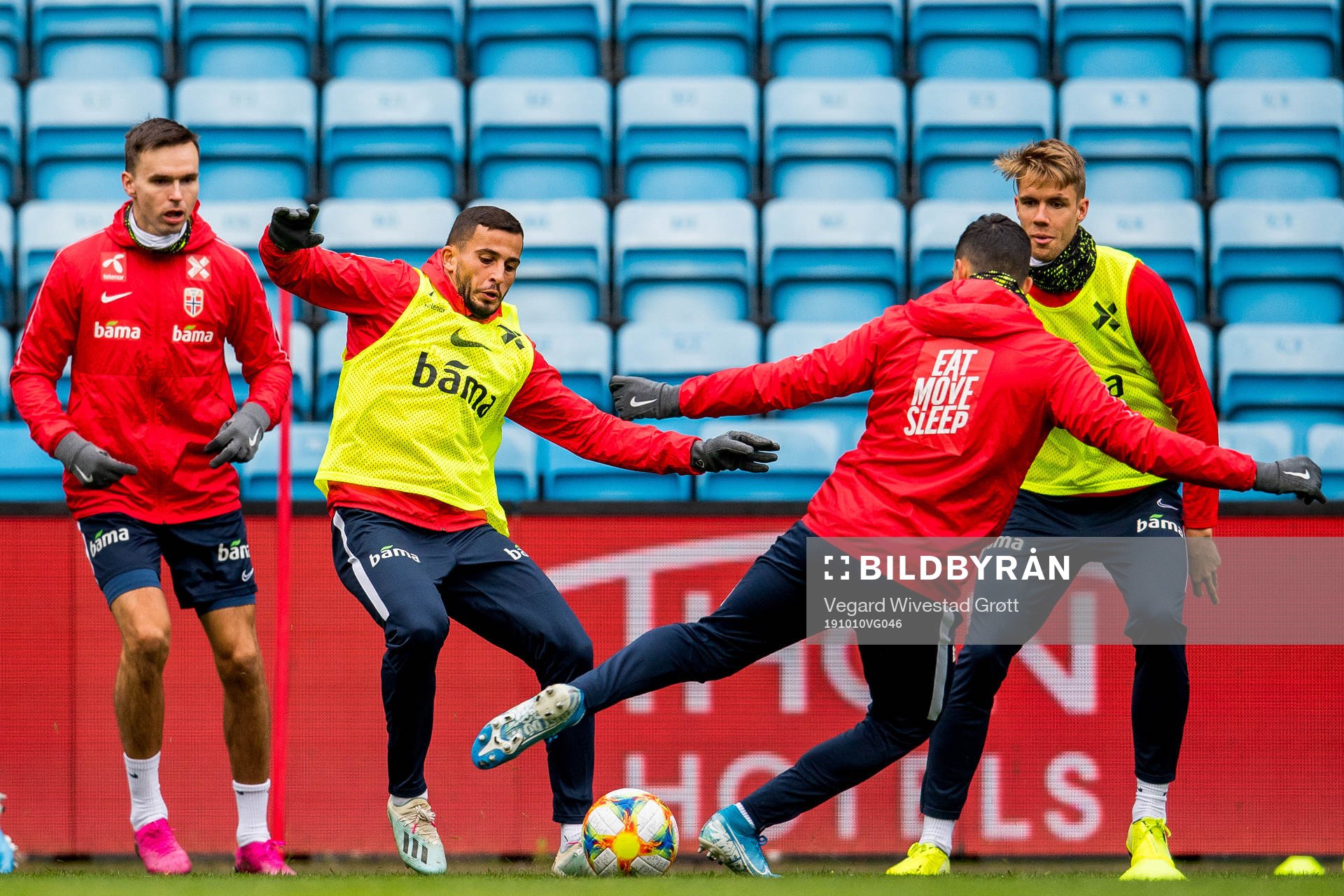 Ole Kristian Selnæs, Omar Elabdellaoui, Tarik Elyounoussi
