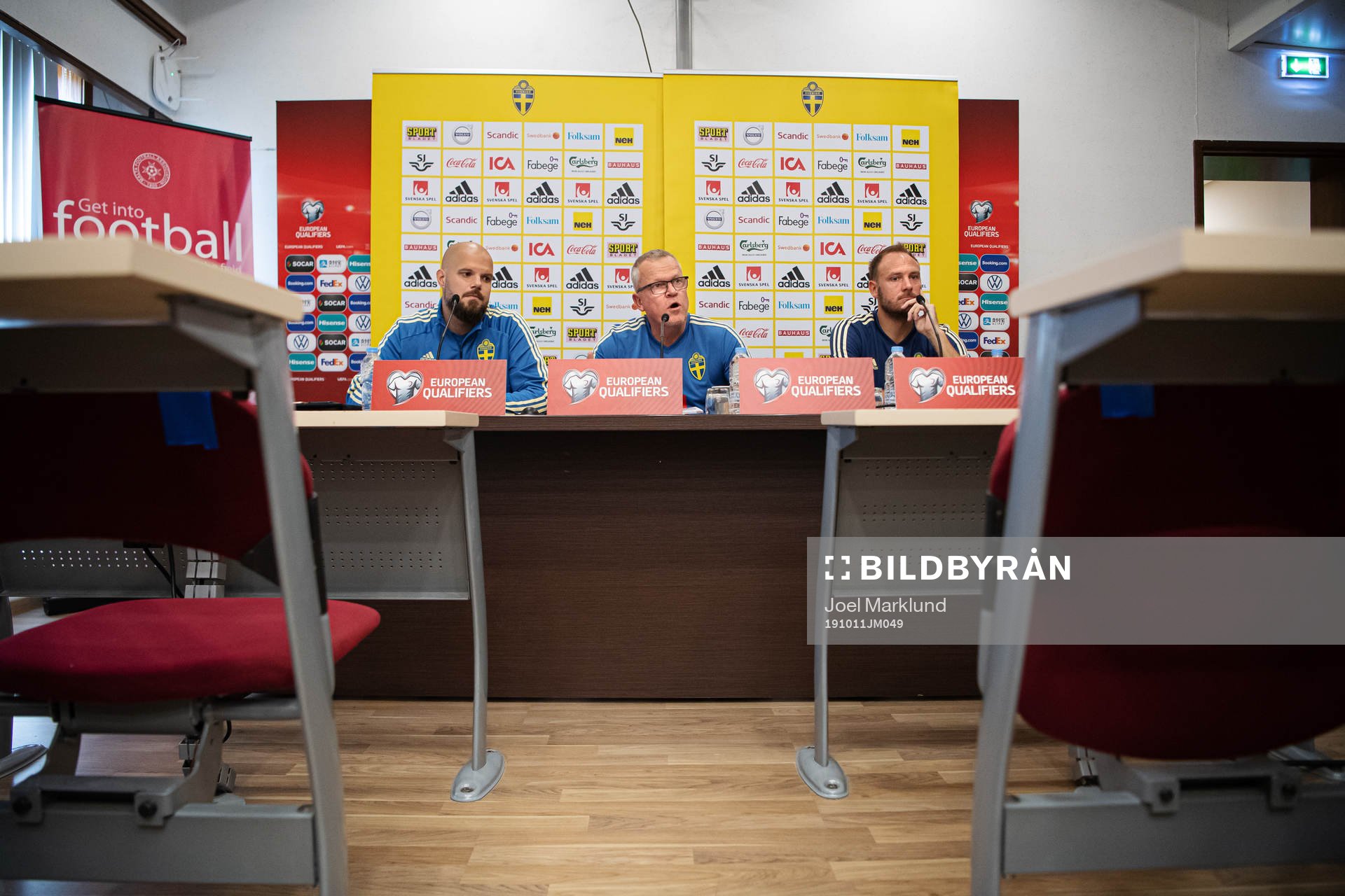 Media officer Jakob Kakembo Andersson, head coach Janne
