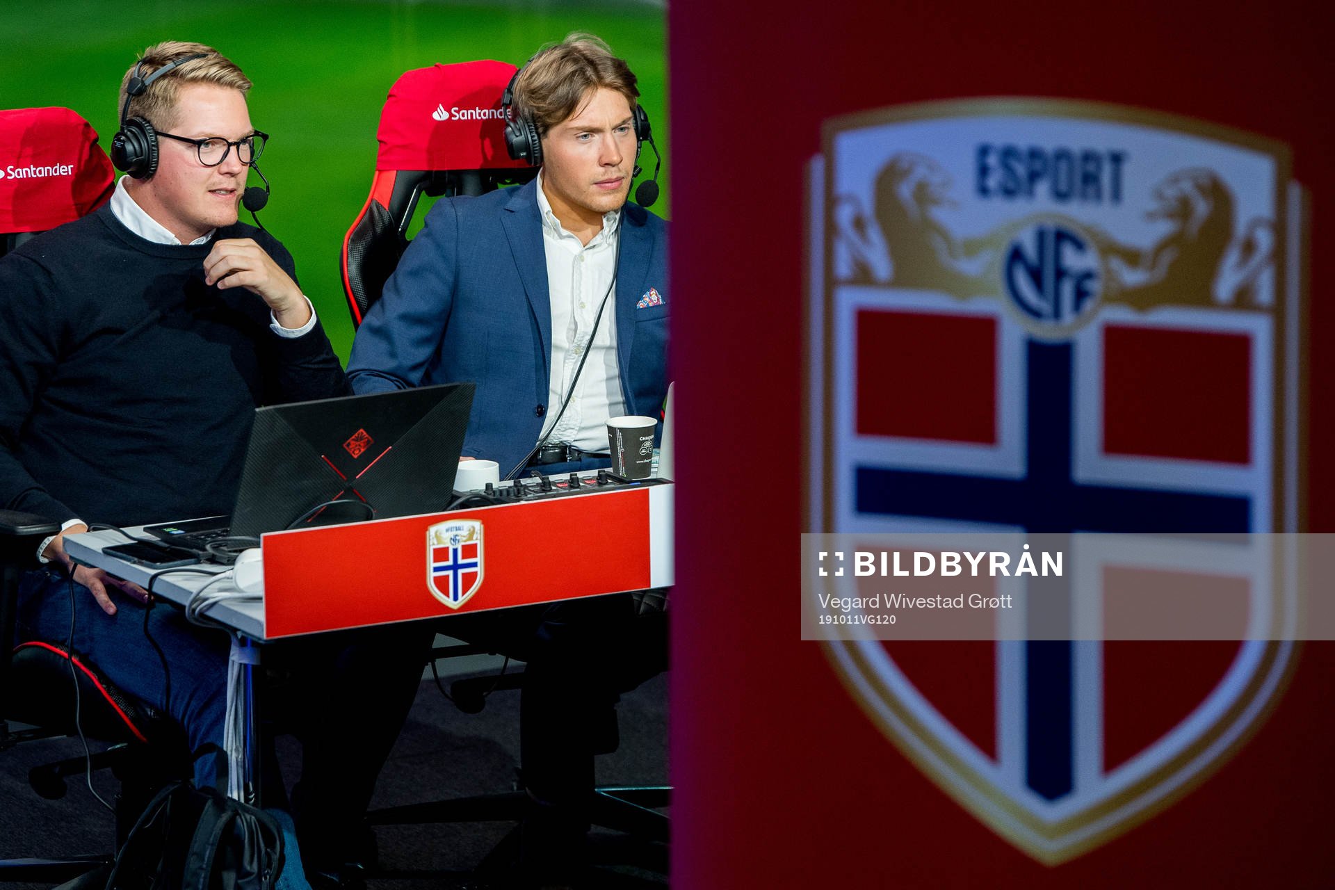 Jonas Bariås and Johan Færaas, TV commentators