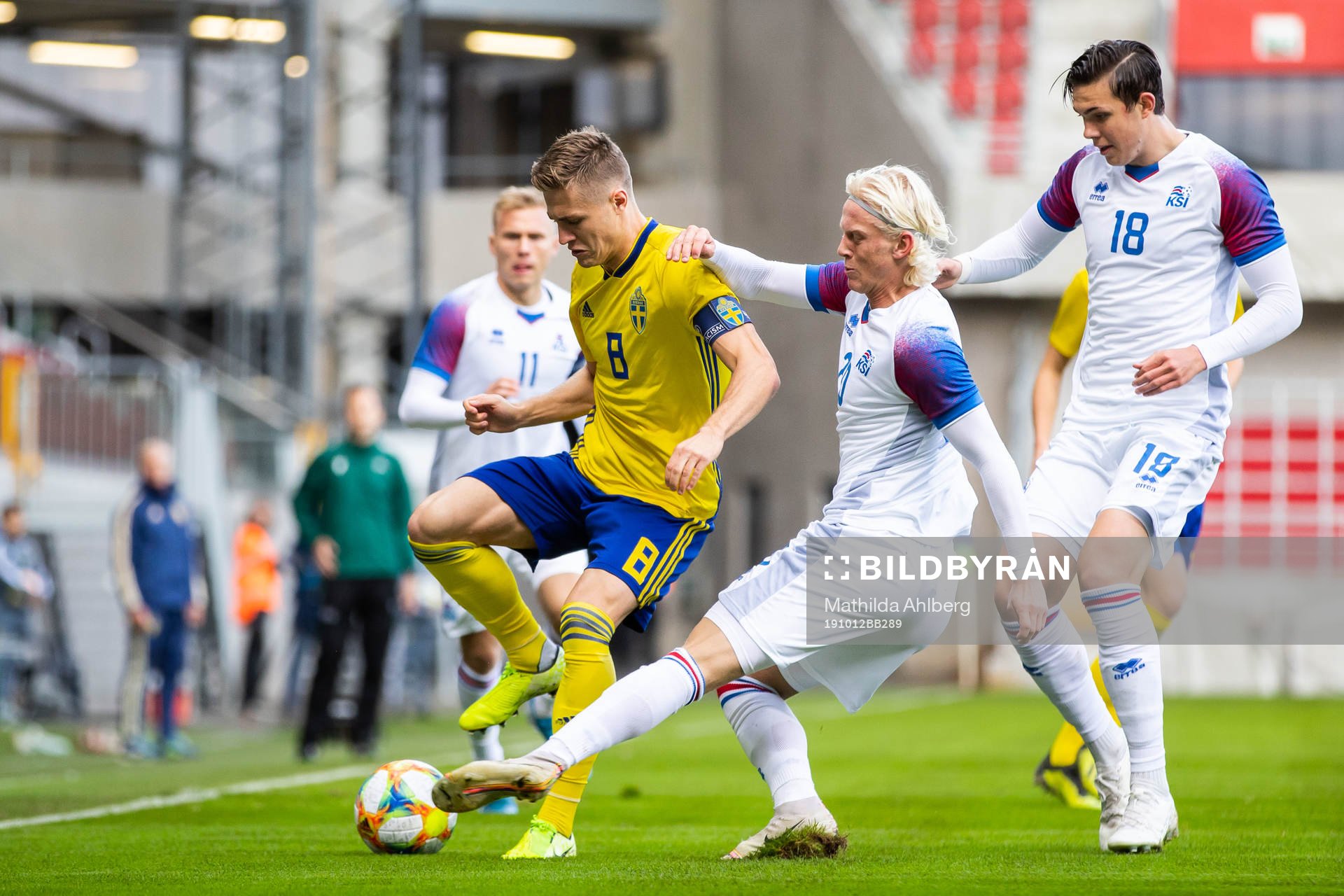 Mattias Svanberg of Sweden against Kolbeinn Finnsson and