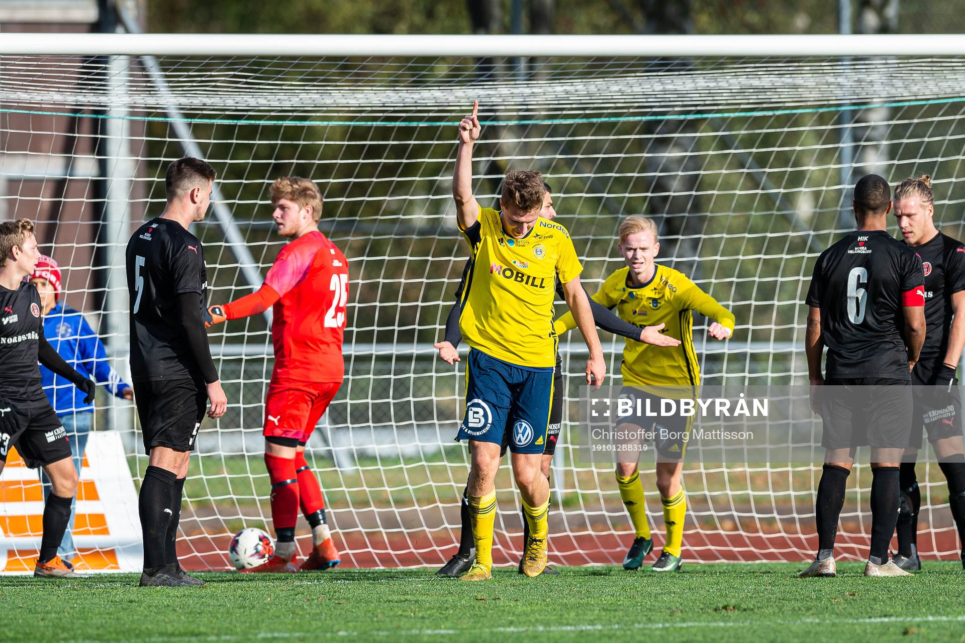 Ängelholms Stephan Olsson jublar
