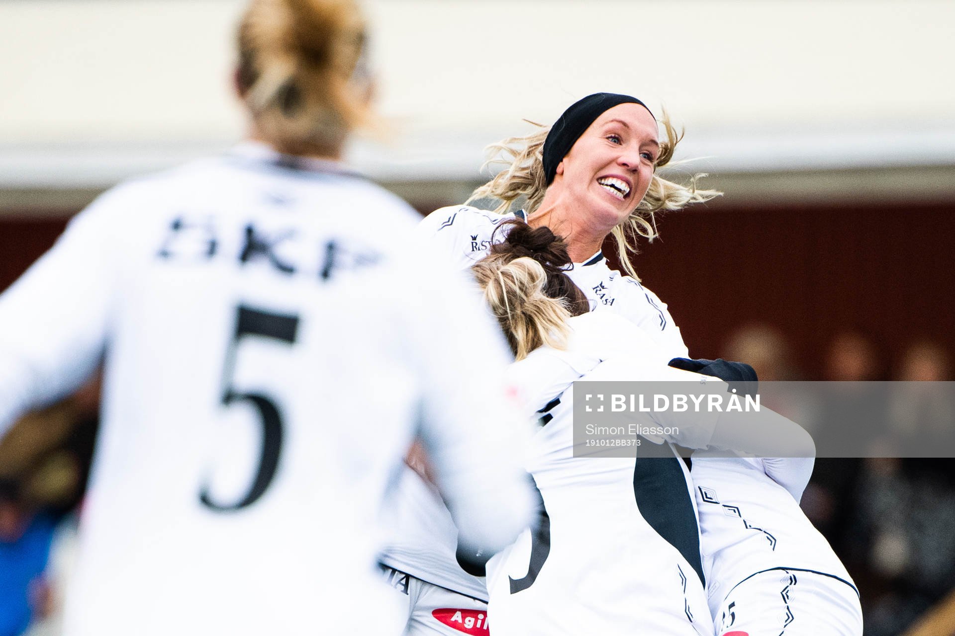 Göteborgs Julia Roddar jublar