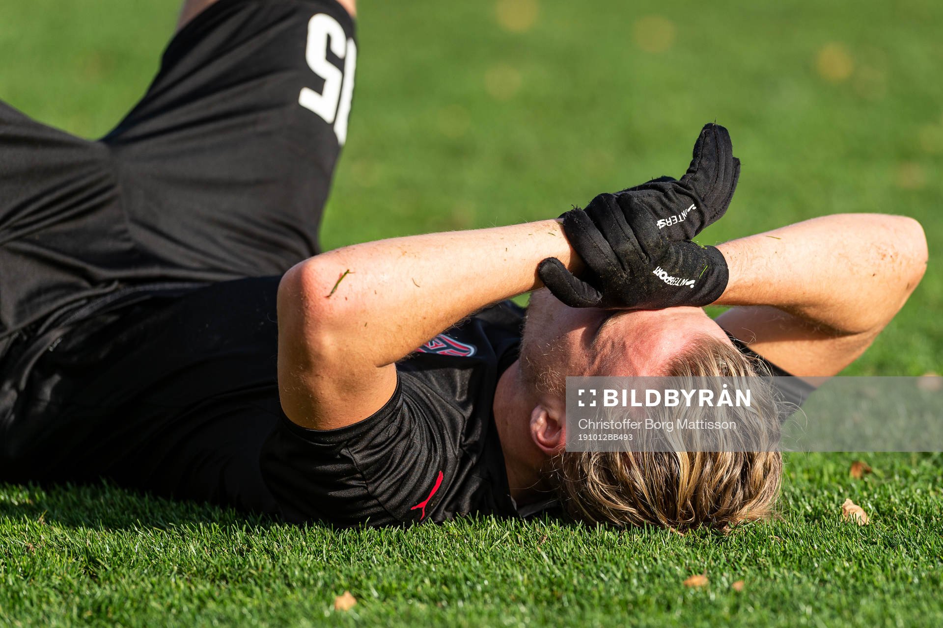Hittarps Jonathan Olsson deppar