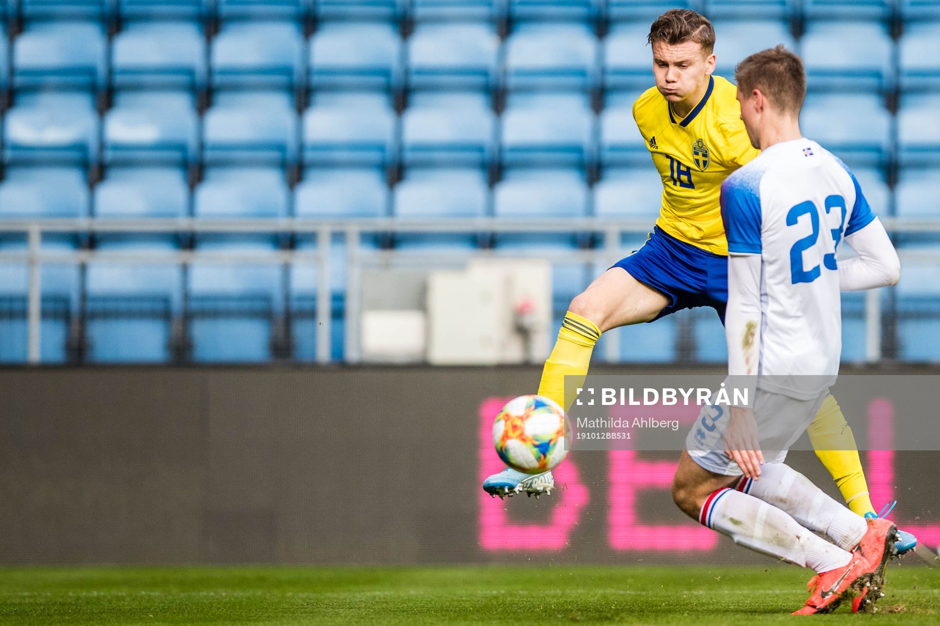 Jake Larsson of Sweden