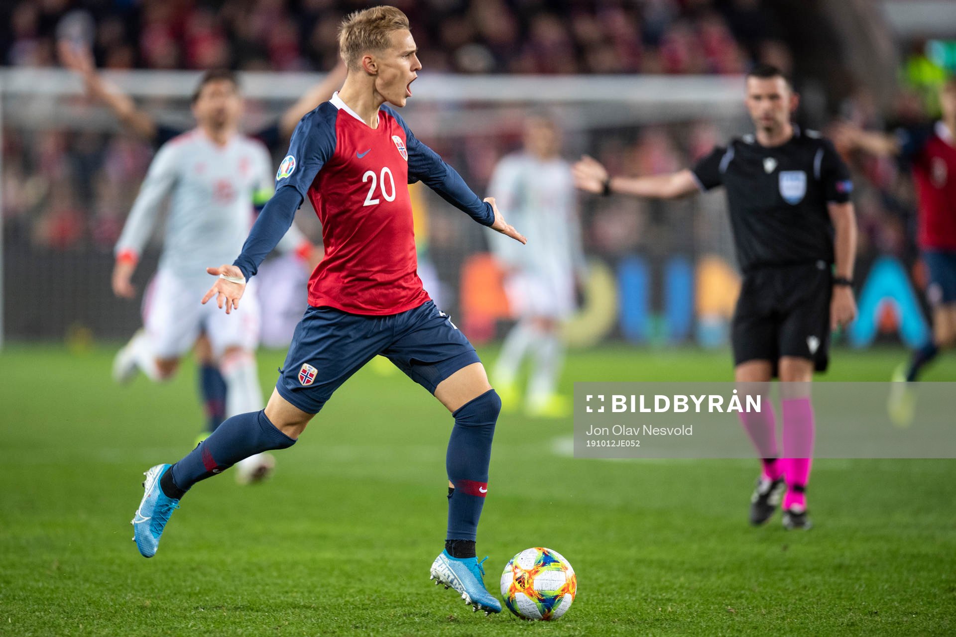 Martin Ødegaard of Norway reacts