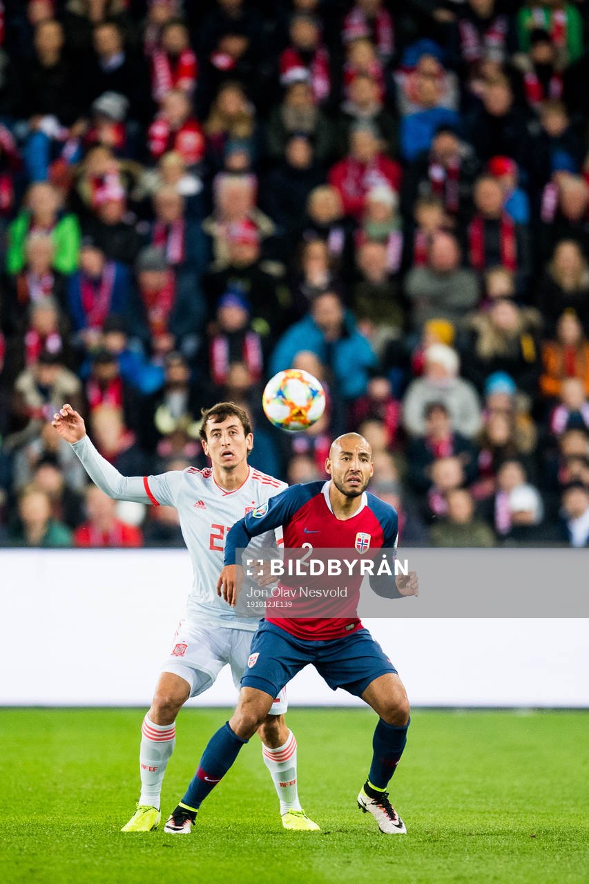 Mikel Oyarzabal of Spain and Haitam Aleesami of Norway