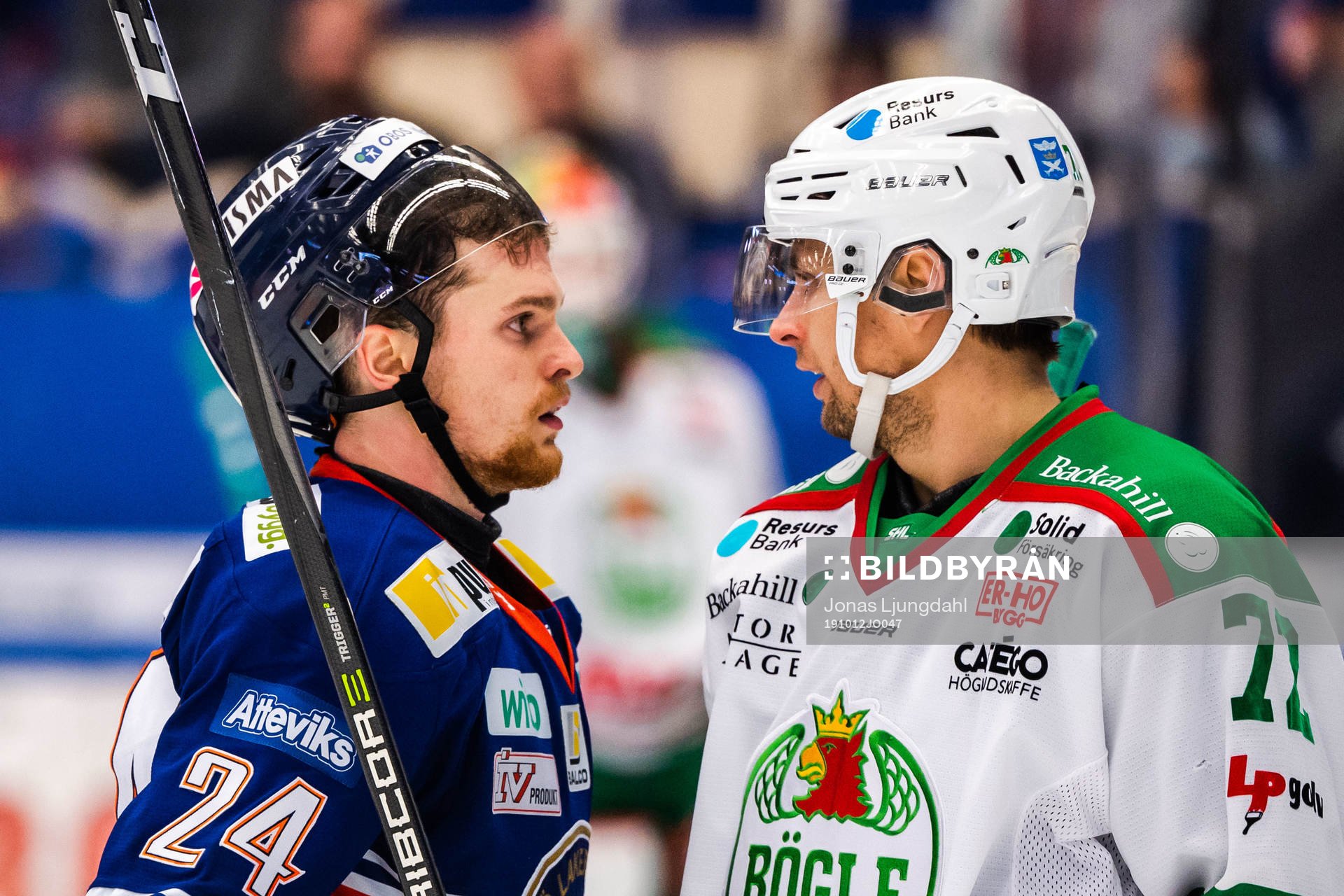 Växjös Brendan Shinnimin och Rögles Daniel Zaar i bråk