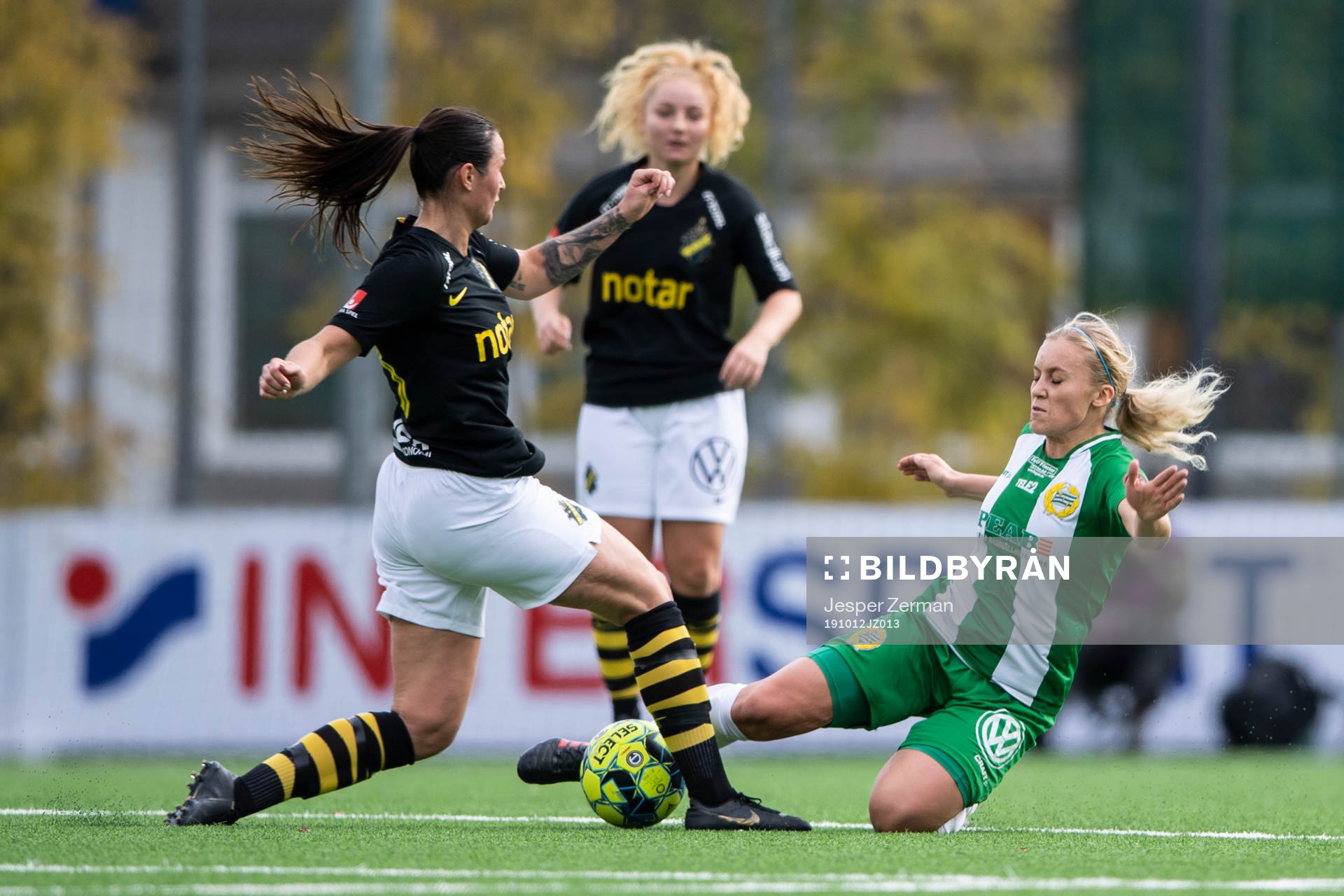 s Nicole Odelberg Modin och Hammarbys Ellen Gibson