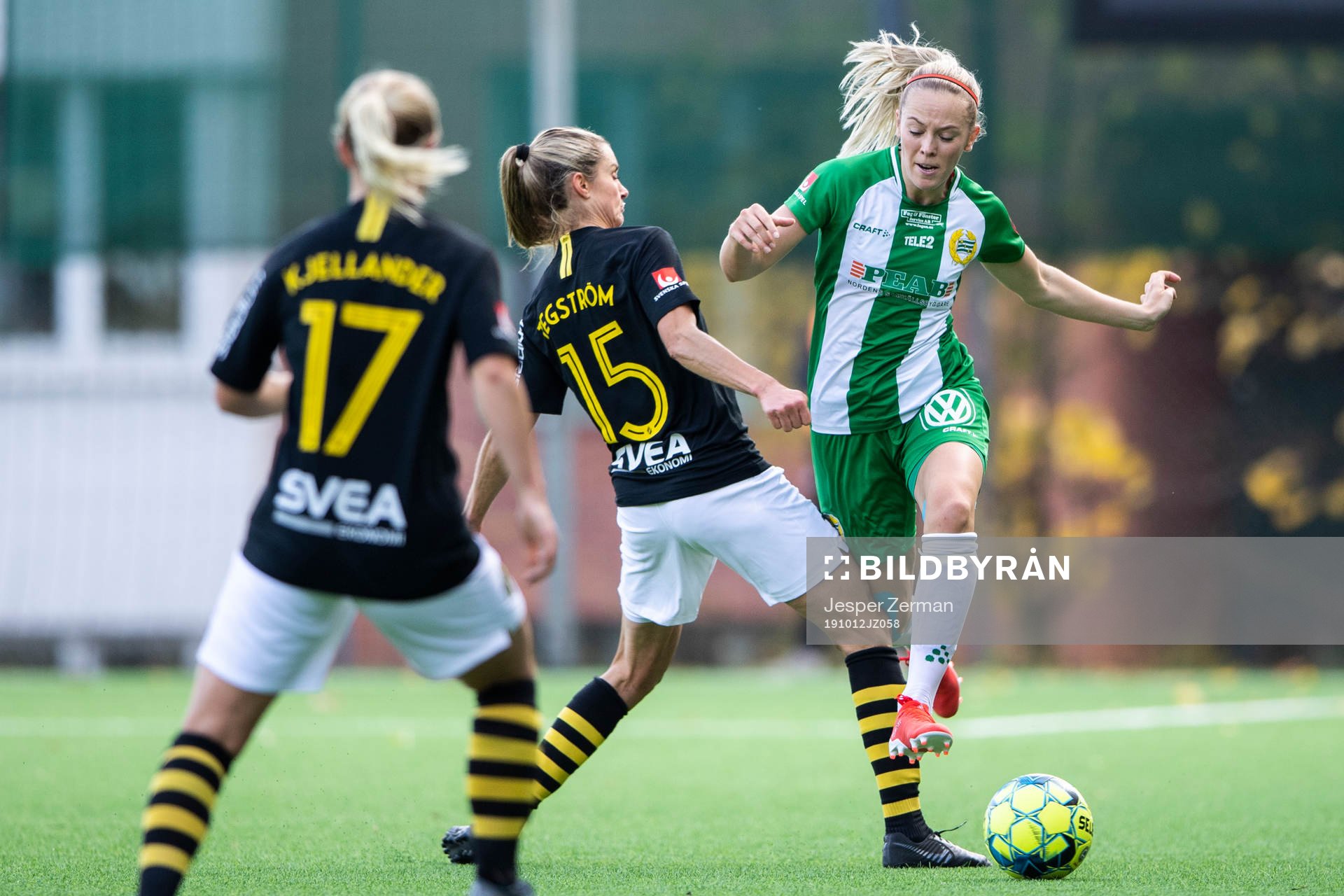 s Madeleine Tegström och Hammarbys Cathrine Dahlström