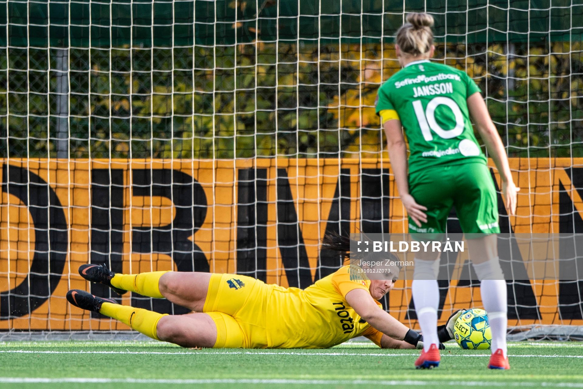 s målvakt Lovisa Koss