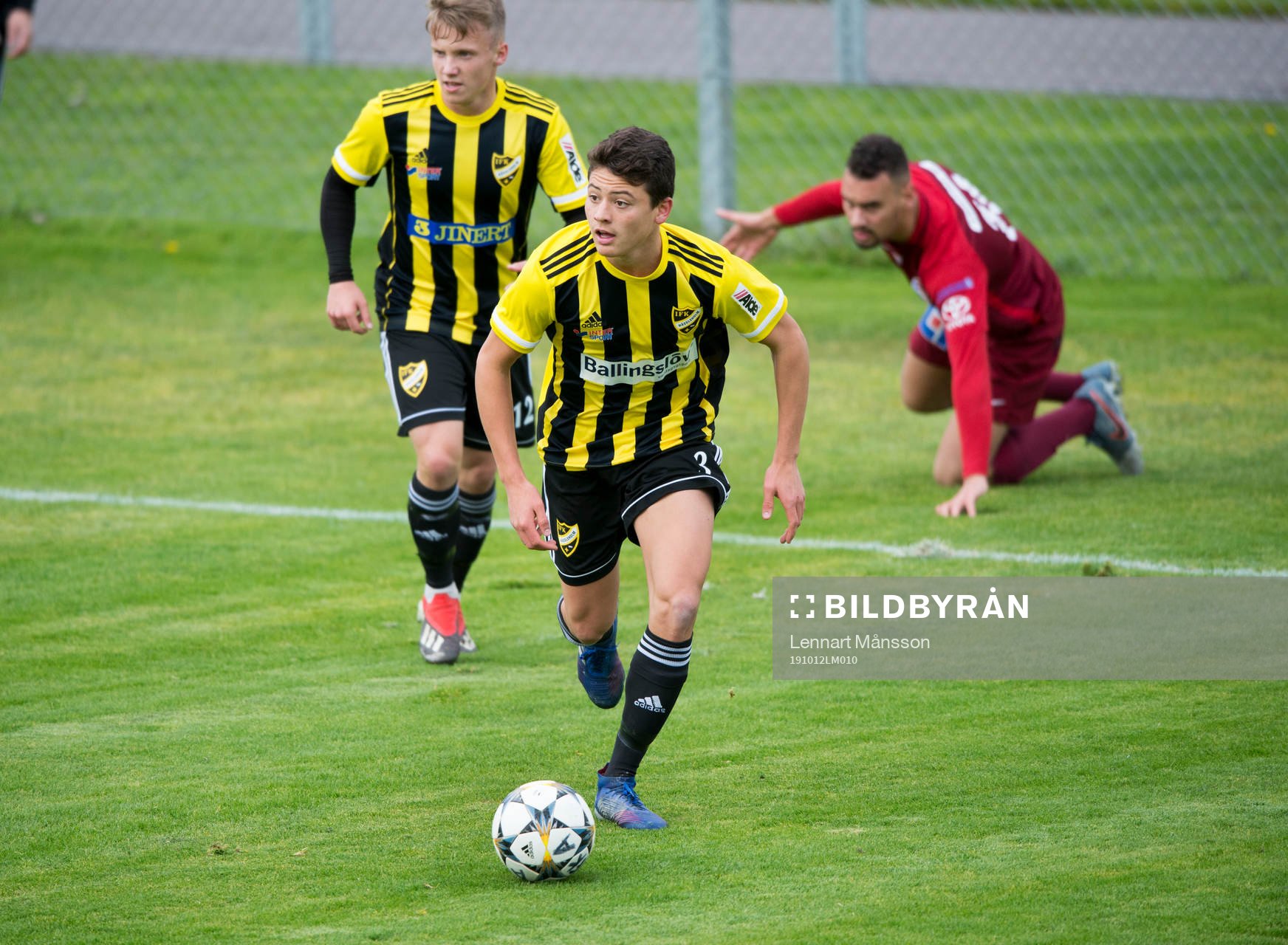 IFK Hässleholms Amel Crnalic och Isak Orajärvi i matchen