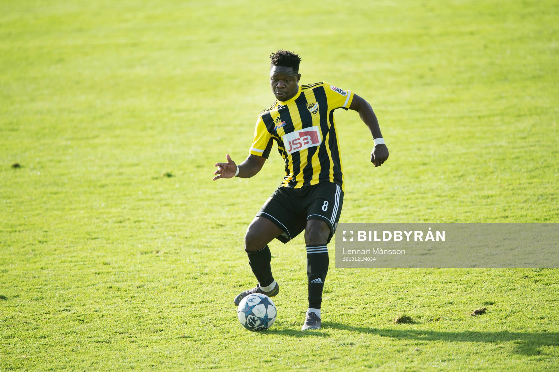 IFK Hässleholms Patrick Osiako  i matchen i division 2 mellan IFK Hässleholm och Råslätt i Hässleholm 12 oktober 2019.  
