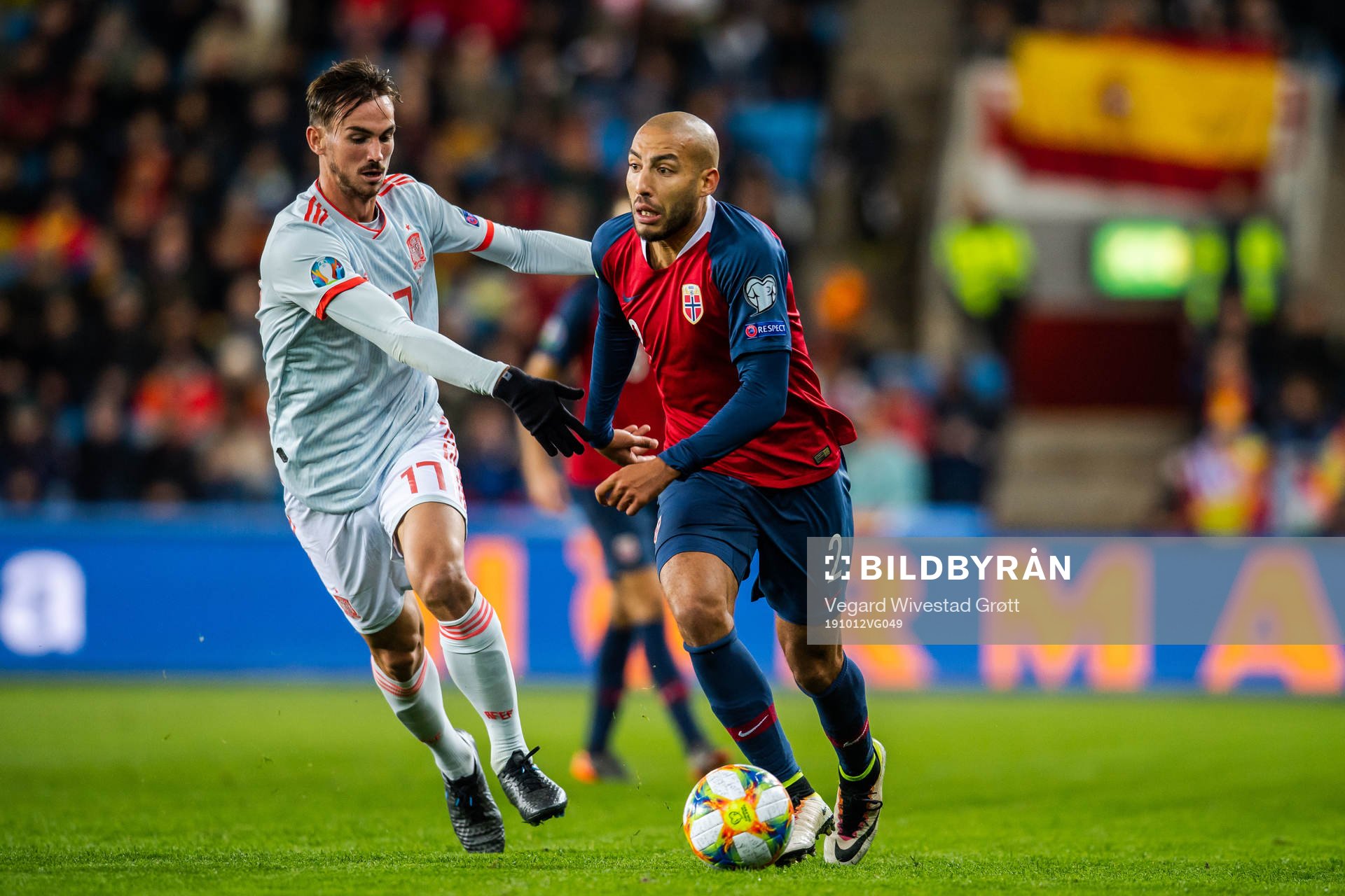 Fabian Ruiz of Spain and Haitam Aleesami of Norway