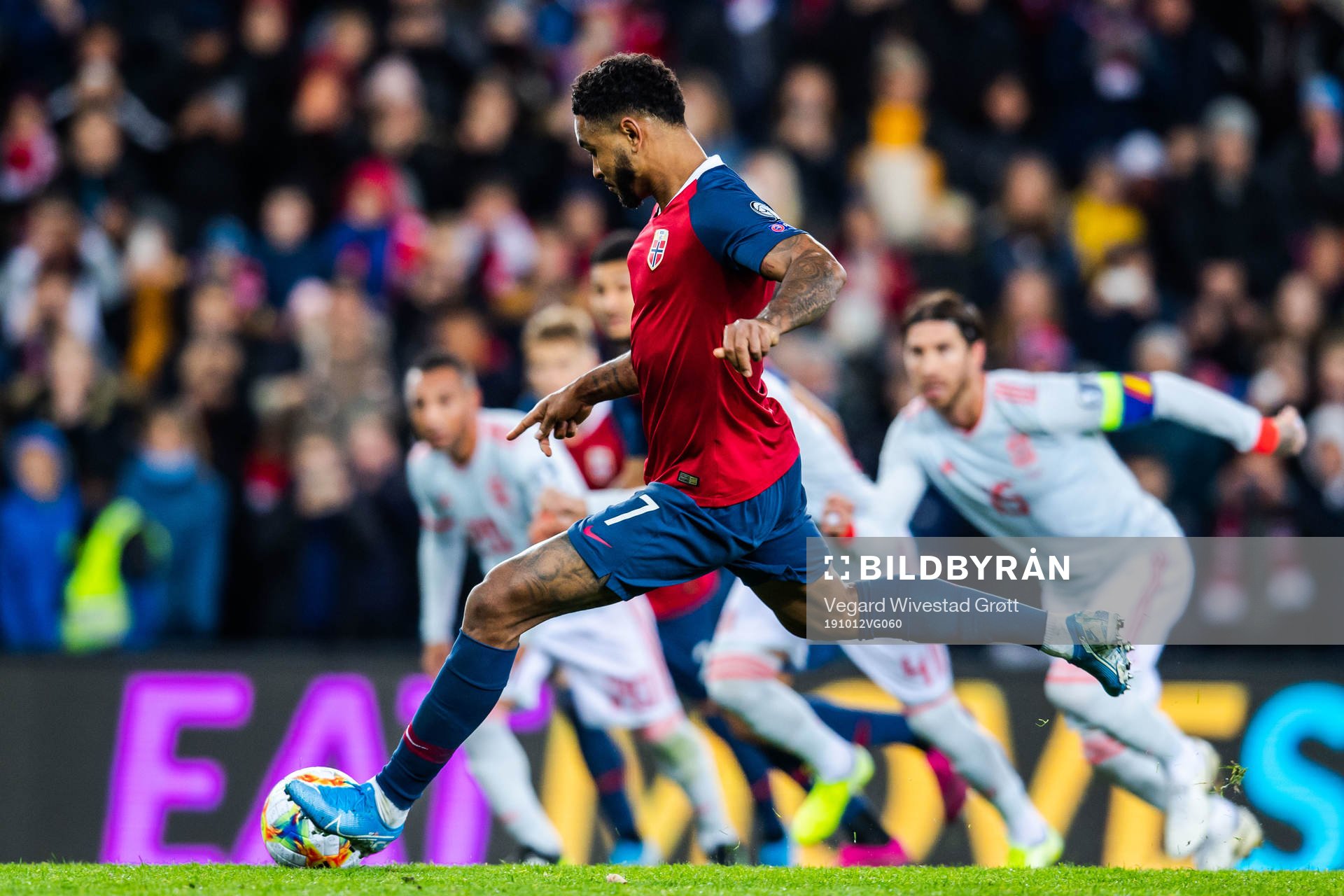 Joshua King of Norway scores 1-1