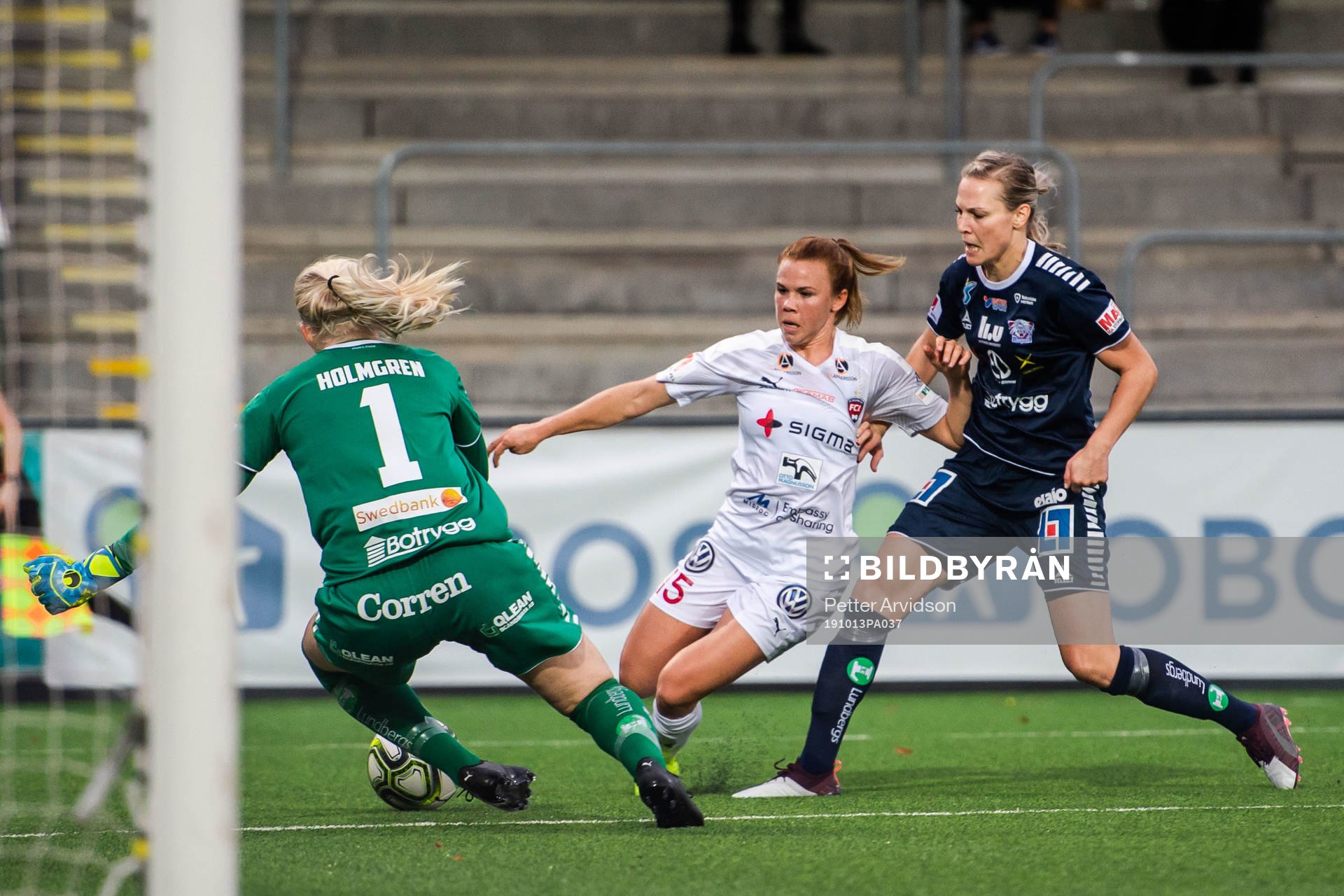Rosengårds Jessica Samuelsson mot Linköpings Lisa Hurtig