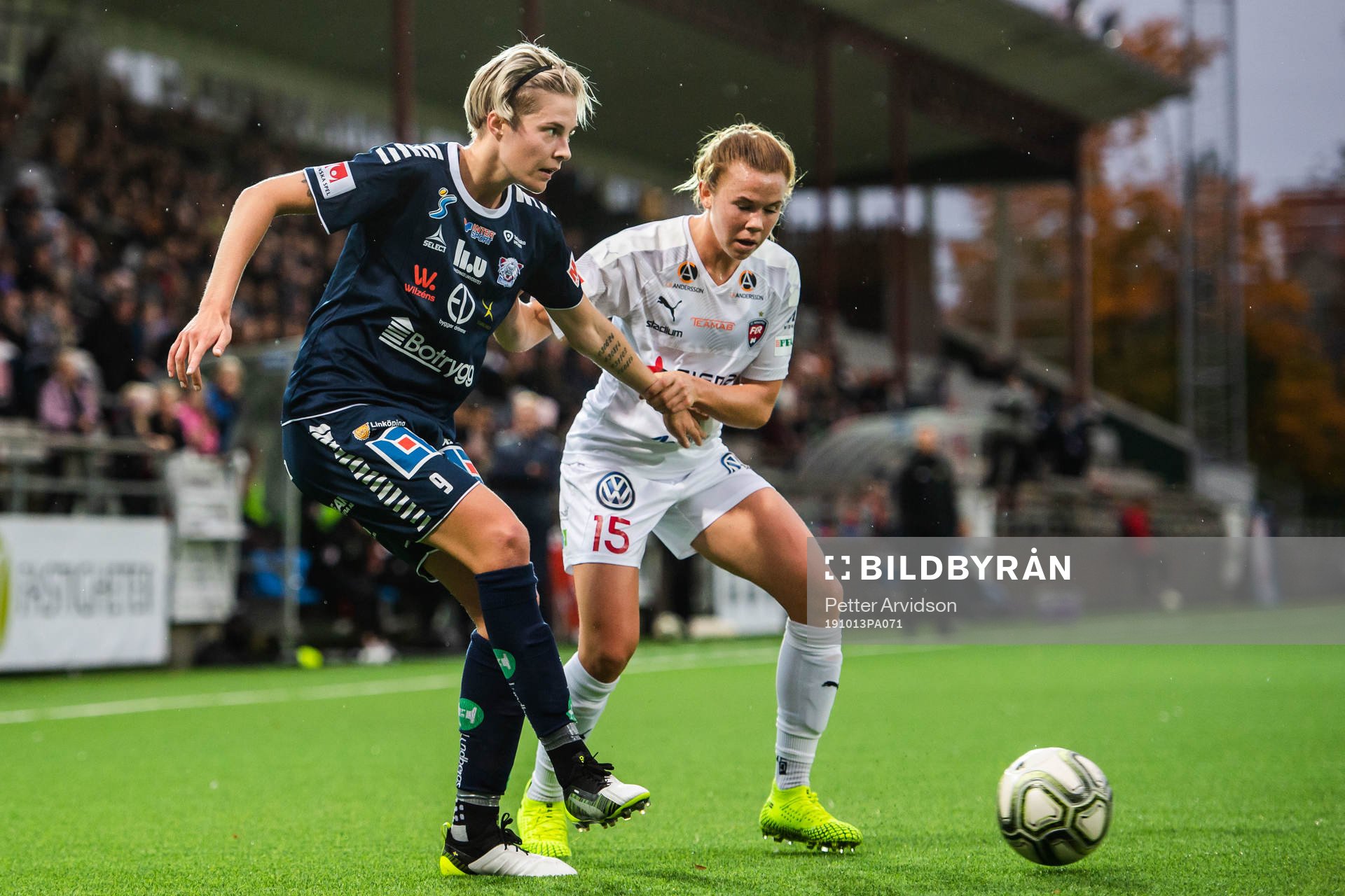 Linköpings Lina Hurtig och Rosengårds Jessica Samuelsson