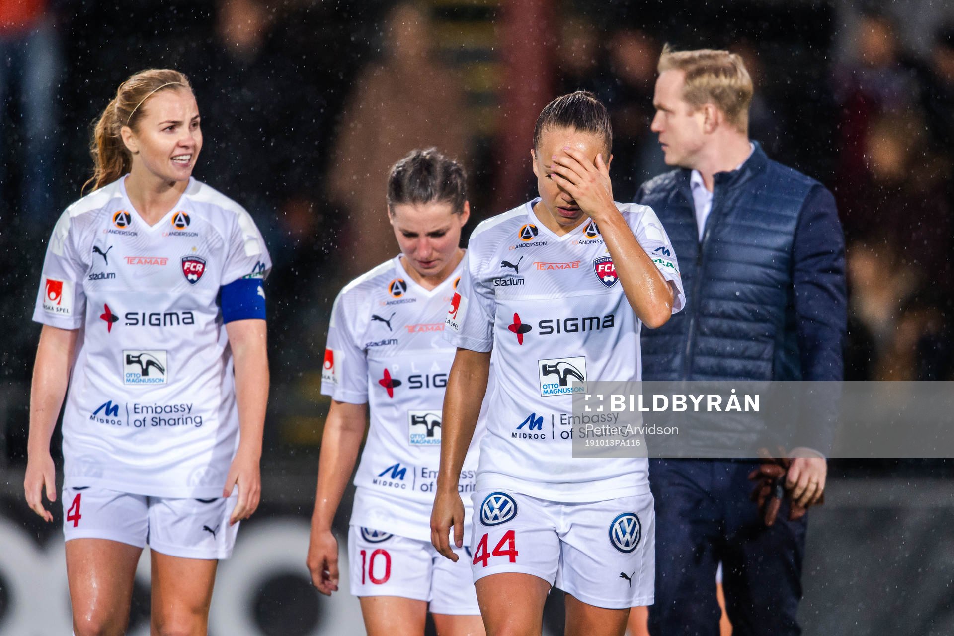 Rosengårds Glodis Perla Viggosdottir och Malin Levenstad