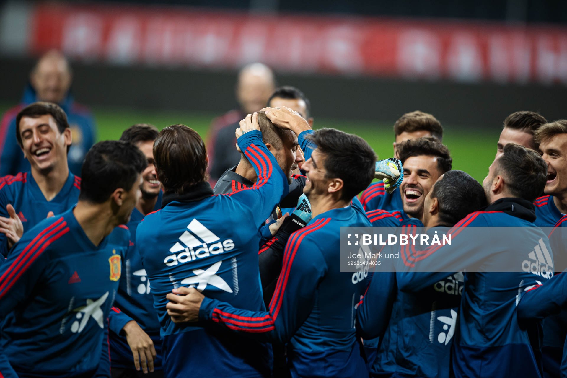 Players of the Spanish national football team tease