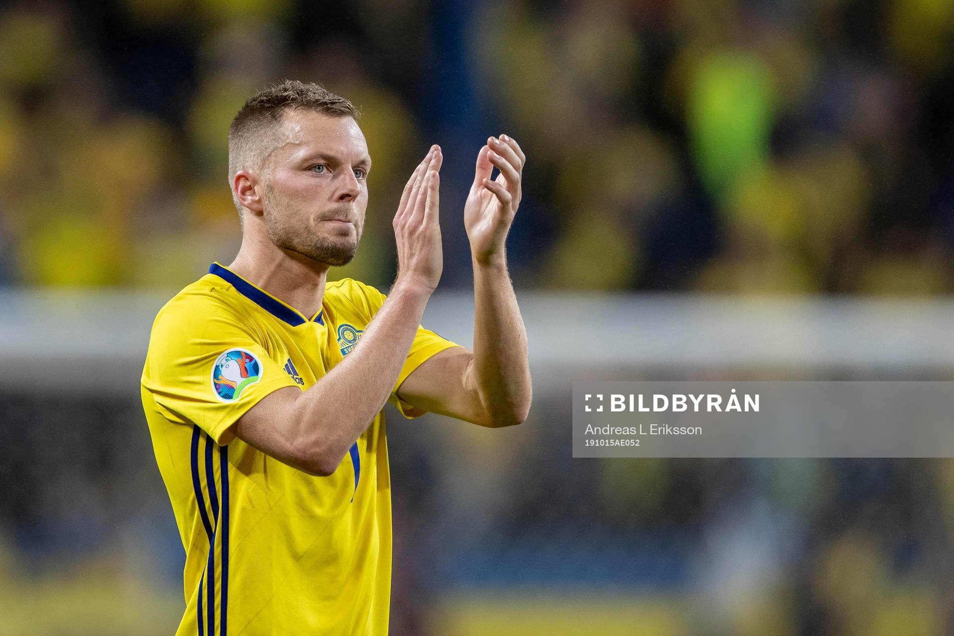 Sebastian Larsson of Sweden looks dejected