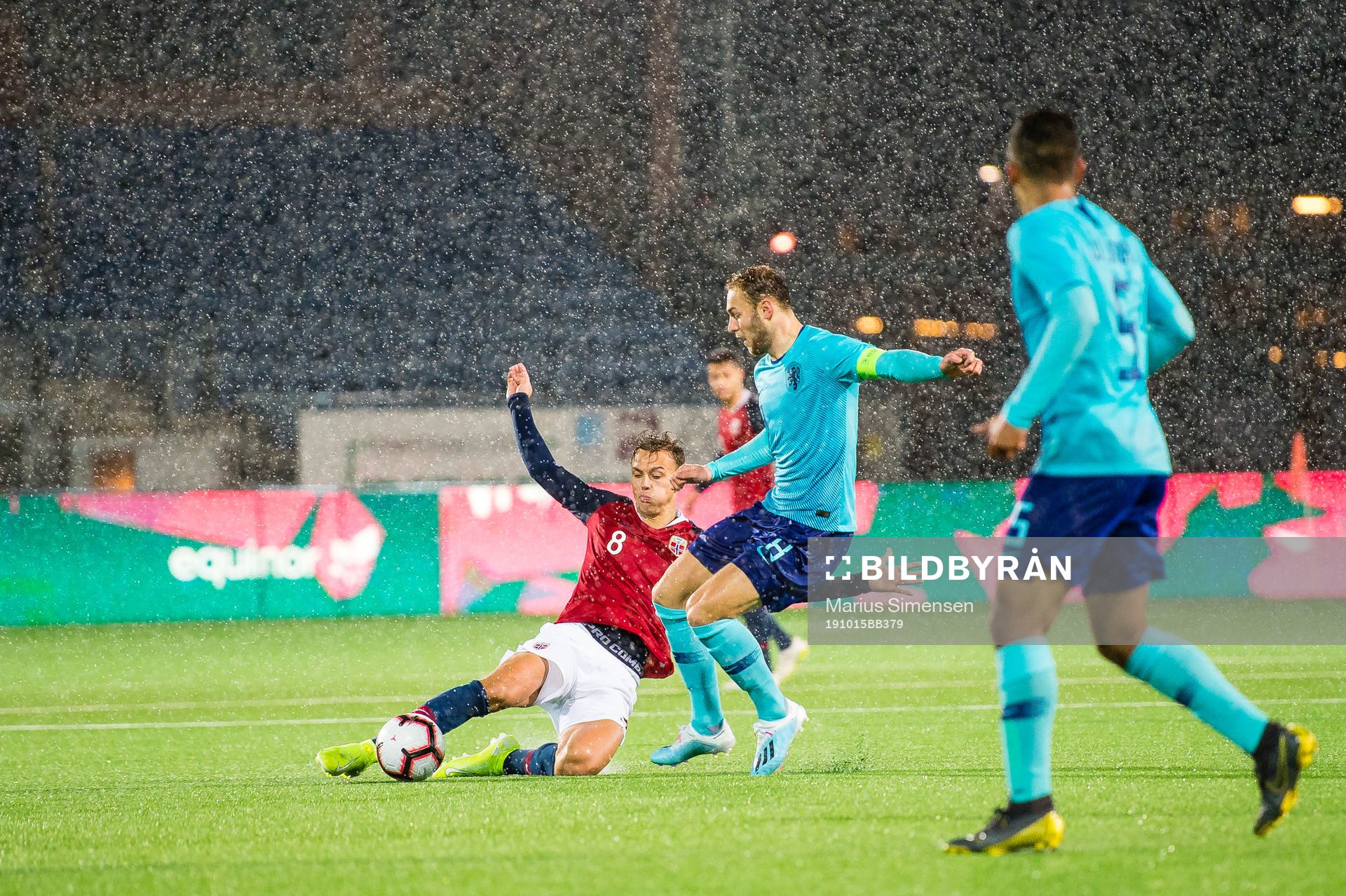 n08 and Rick Van Drongelen of Netherlands during the UEFA European Under-21 Qualifier football match between Norway and Netherlands on October 15, 2019 in Drammen.
