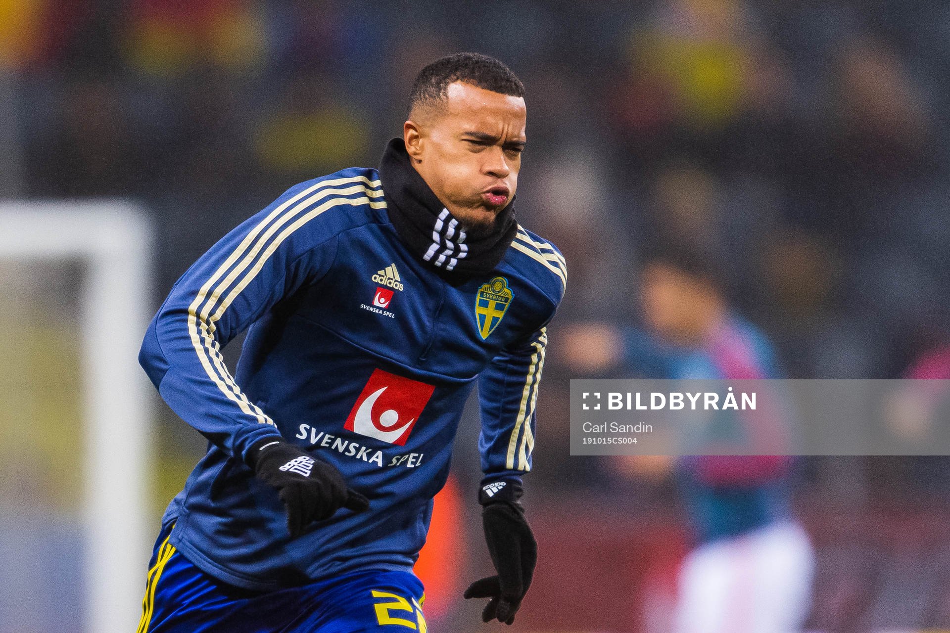 Robin Quaison of Sweden