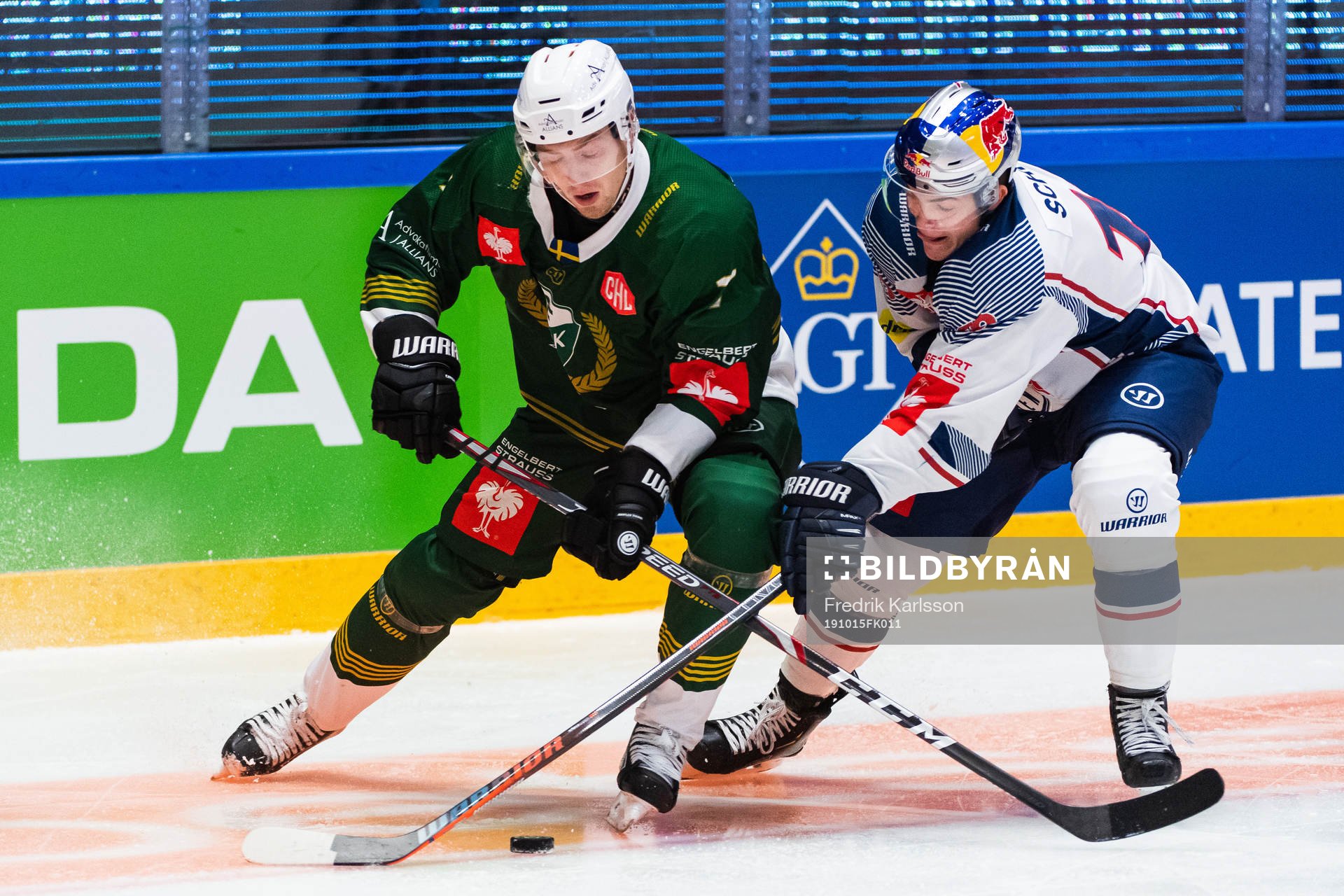Johan Ivarsson of Färjestad and Justin Schutz of Red Bull