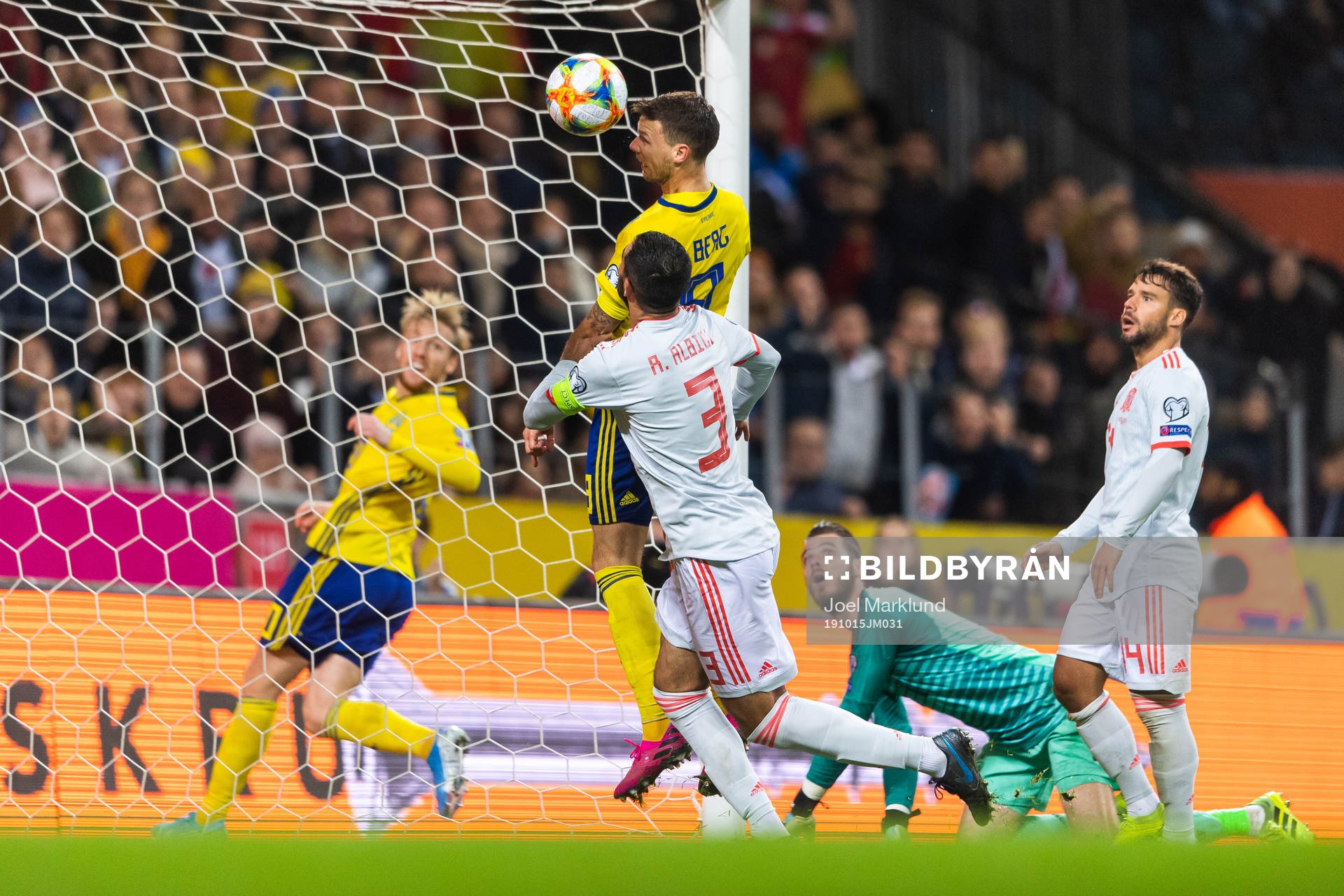 Raul Albiol, goalkeeper David de Gea and Juan Bernat of