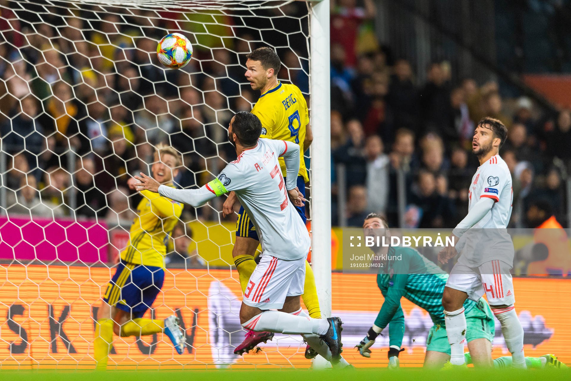 Raul Albiol, goalkeeper David de Gea and Juan Bernat of