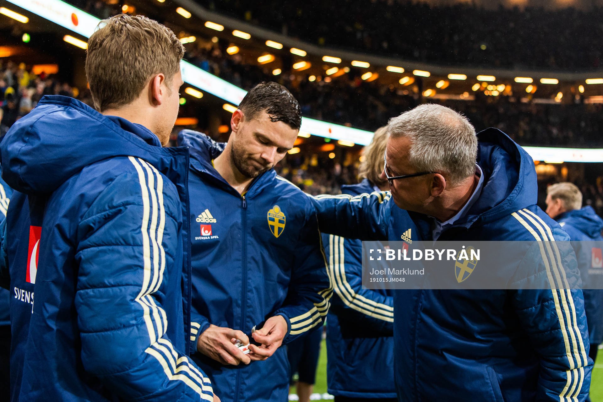 Marcus Berg and Janne Andersson, head coach of Sweden look
