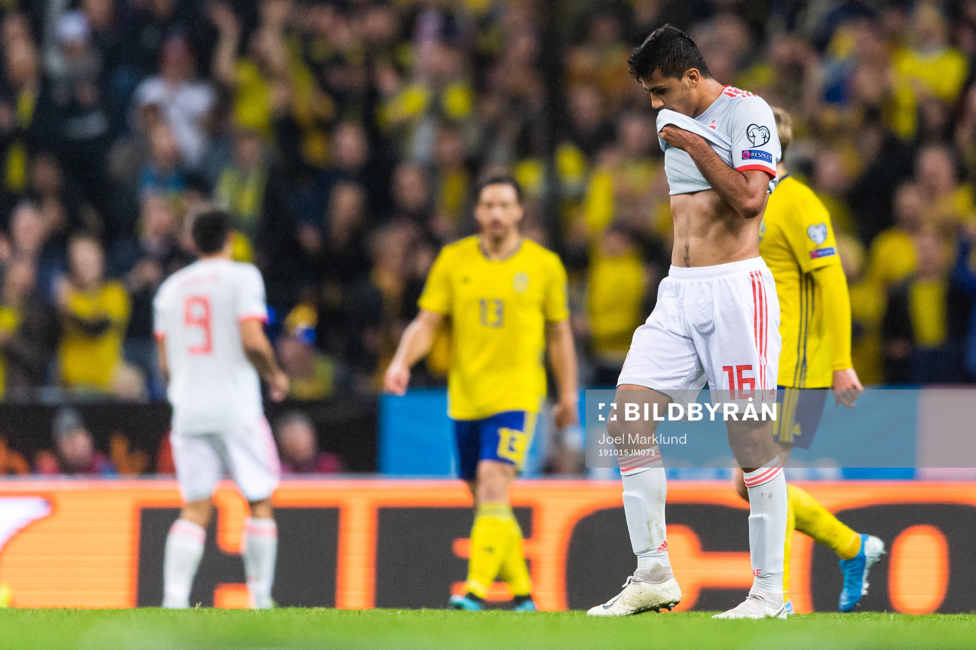 Rodri of Spain looks dejected