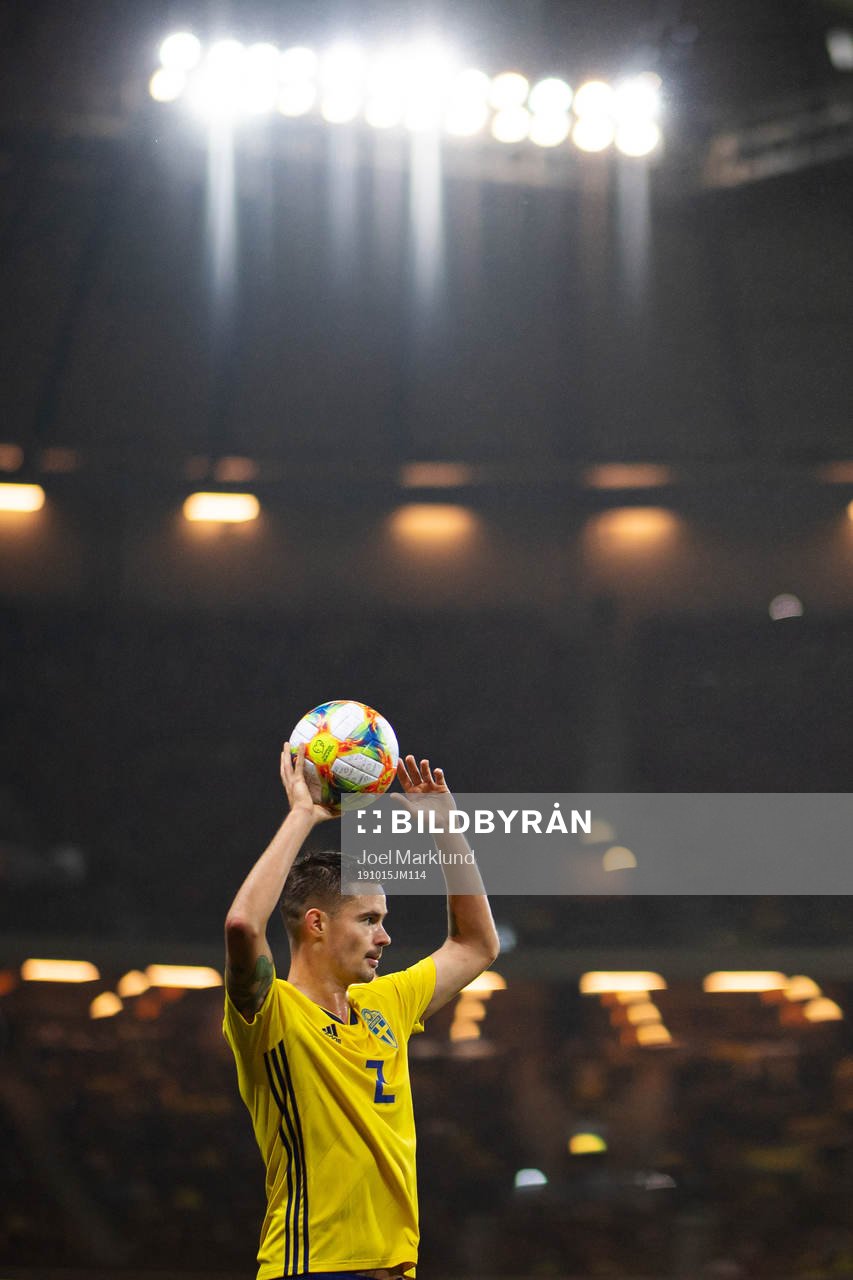 Mikael Lustig of Sweden