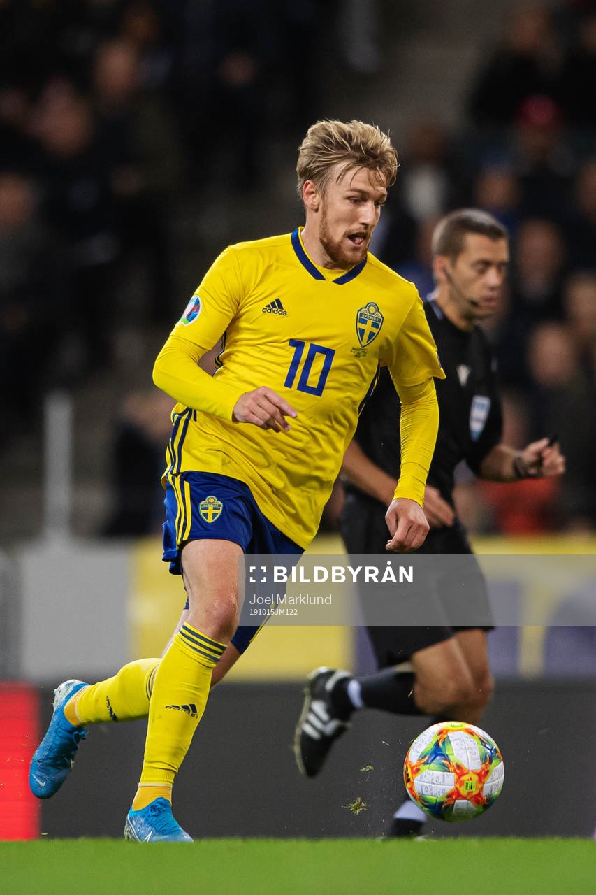 Emil Forsberg of Sweden
