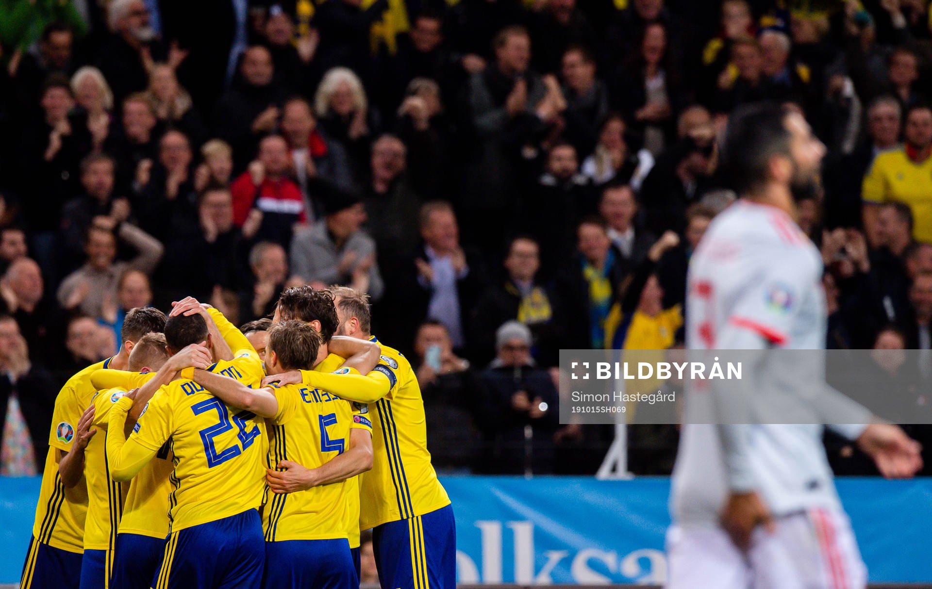 Players of Sweden celebrate the 1-0 goal by Marcus Berg