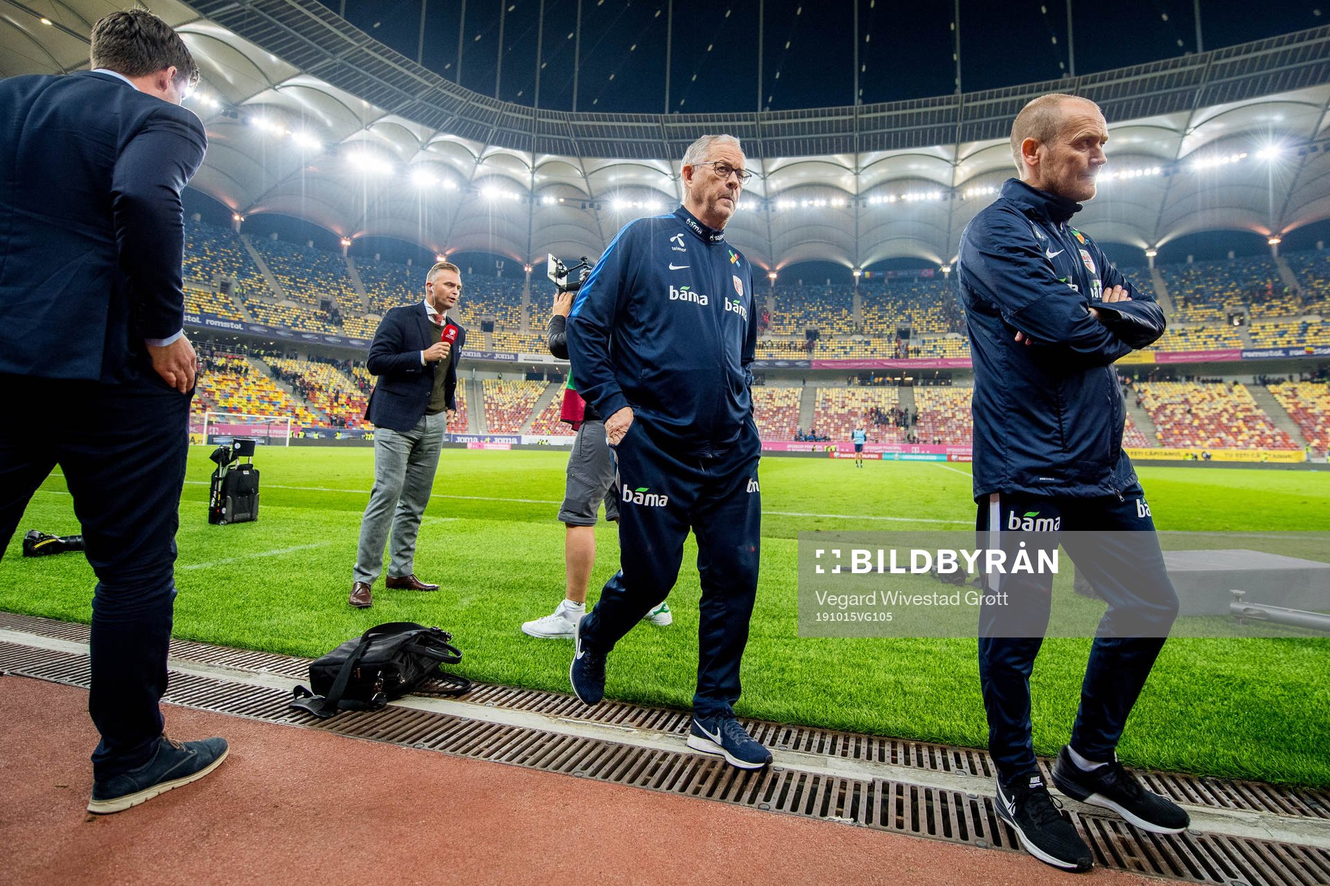Lars Lagerbäck, head coach of Norway, and Svein Graff,