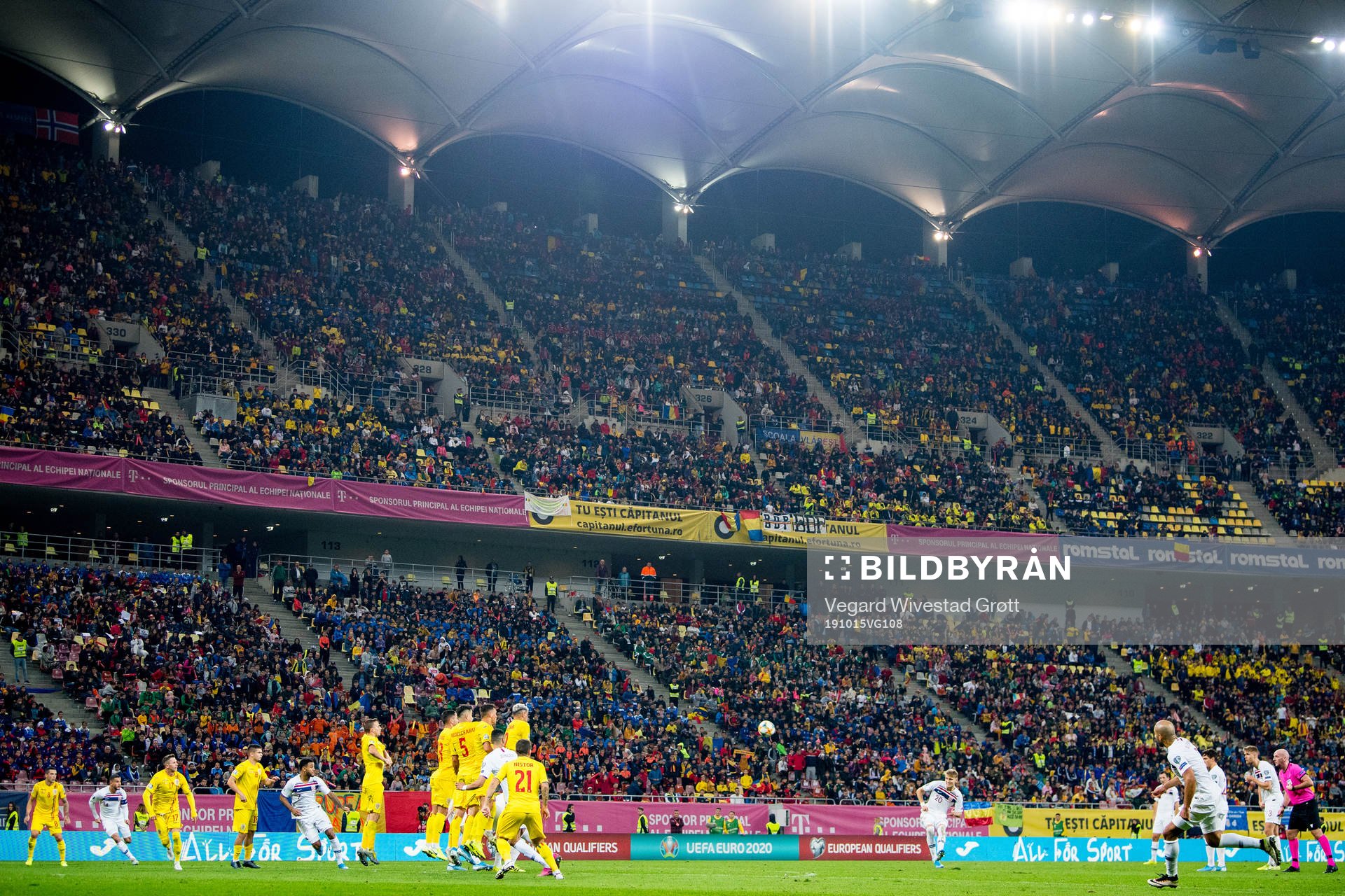 Martin Ødegaard of Norway takes a freekick