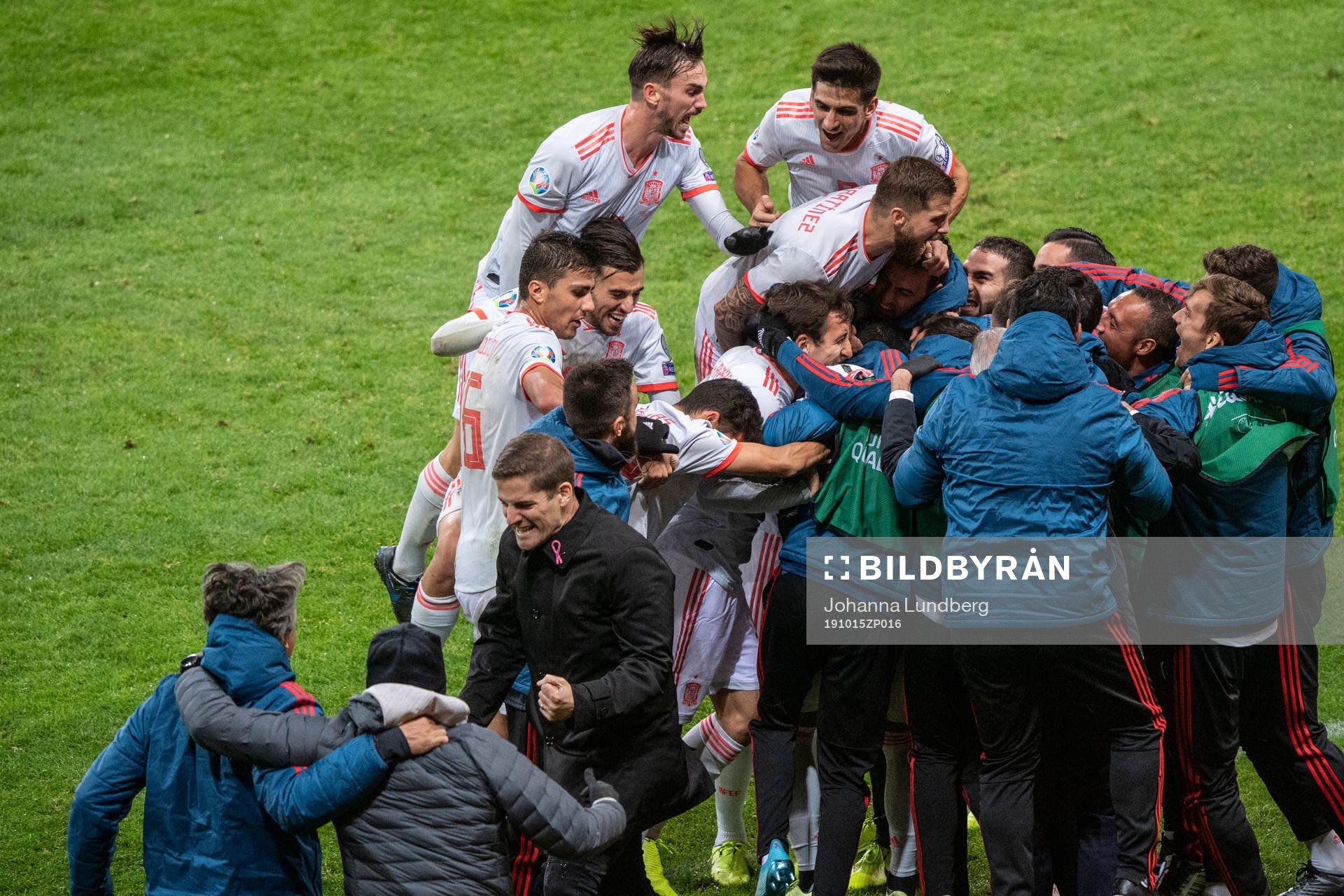 Players of Spain celebrates after 1-1 during the UEFA Euro Qualifier football match between Sweden and Spain on October 15, 2019 in Stockholm.