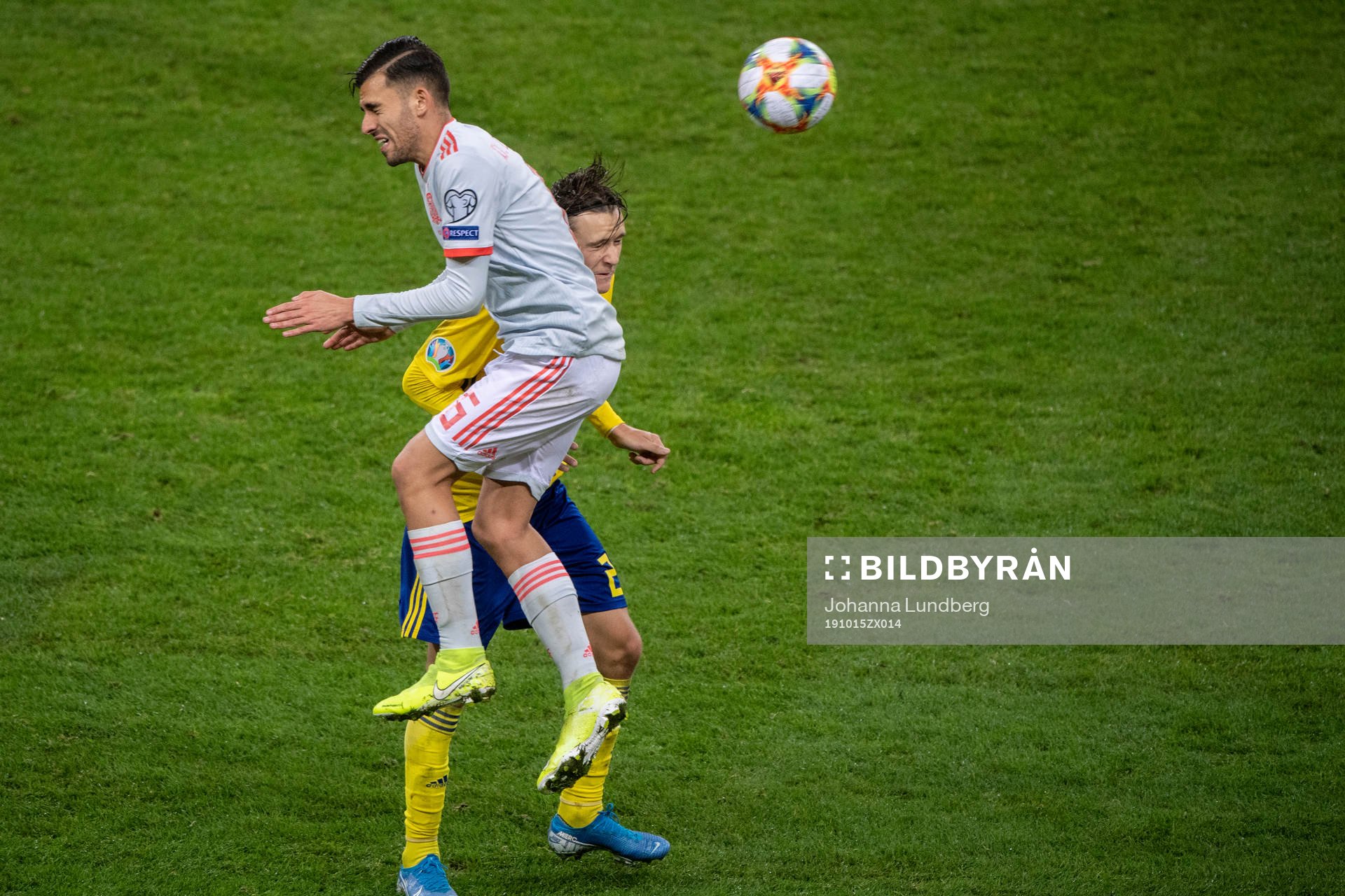 Dani Ceballos of Spain and Kristoffer Olsson of Sweden