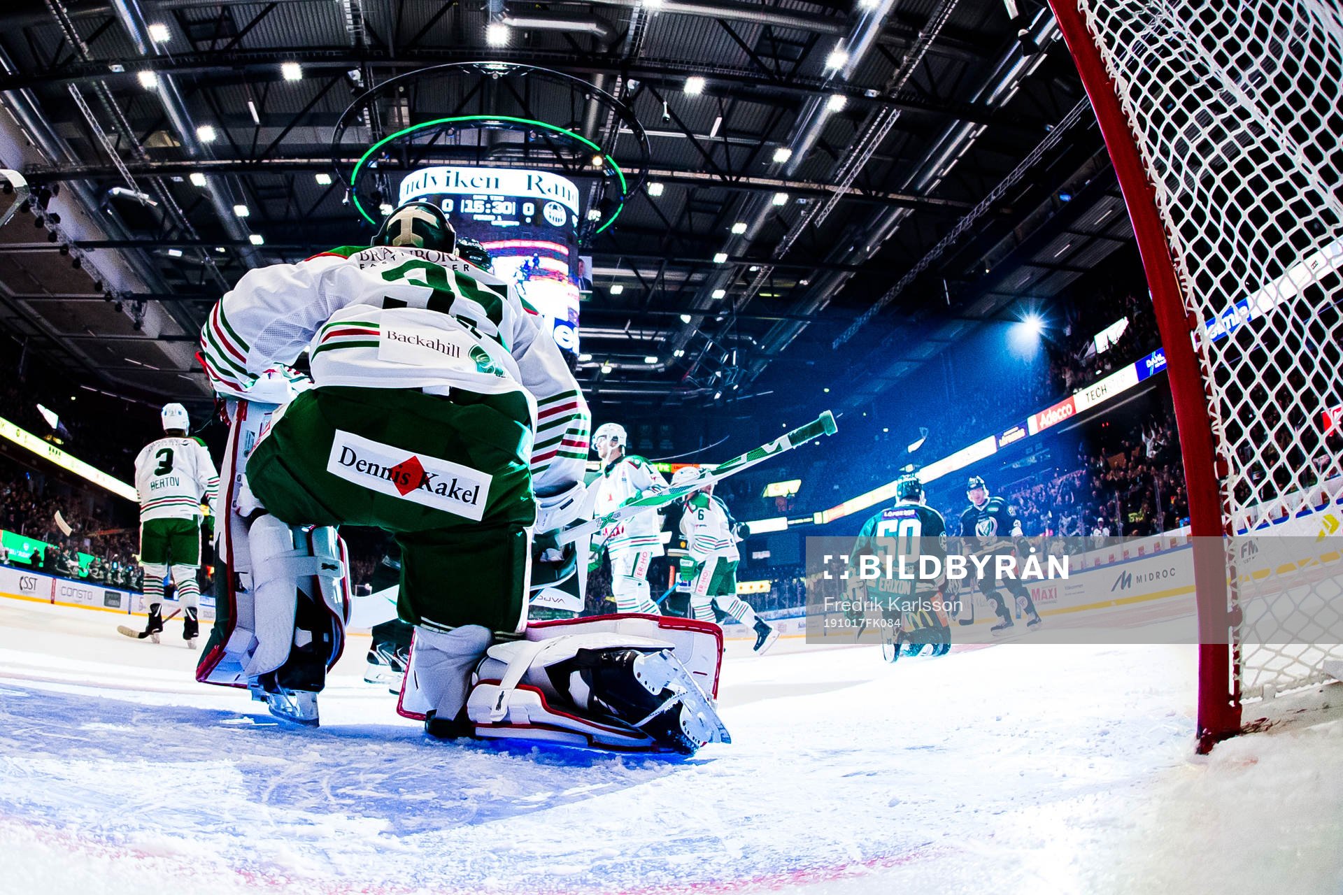 Färjestads Sebastian Erixon jublar