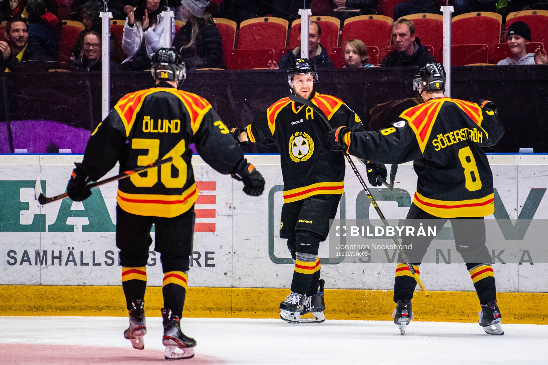 Brynäs Jacob Blomqvist jublar