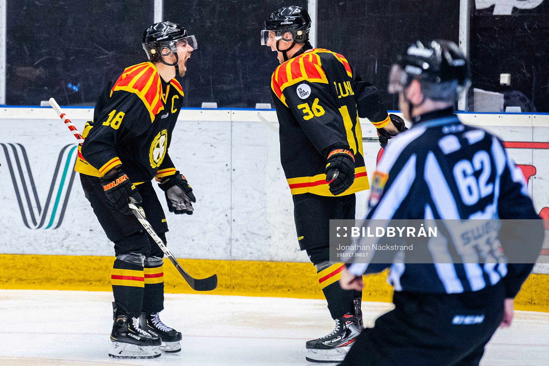 Brynäs Linus Ölund jublar