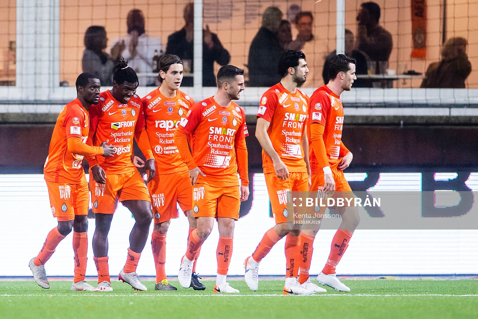 AFC Eskilstunas Onyedikachukwu Samuel Nnamani jublar med