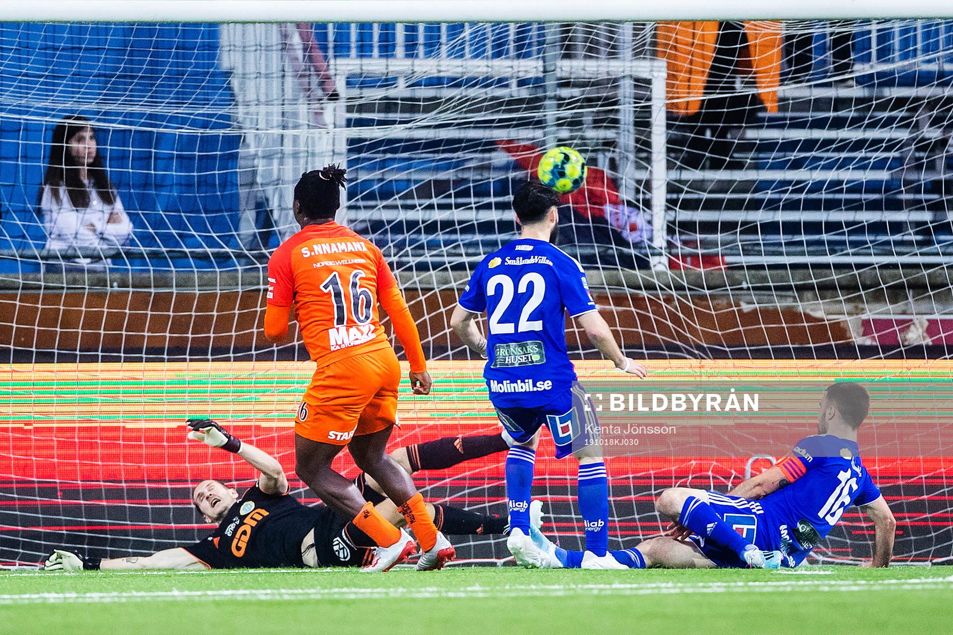 AFC Eskilstunas Onyedikachukwu Samuel Nnamani gör 1-0