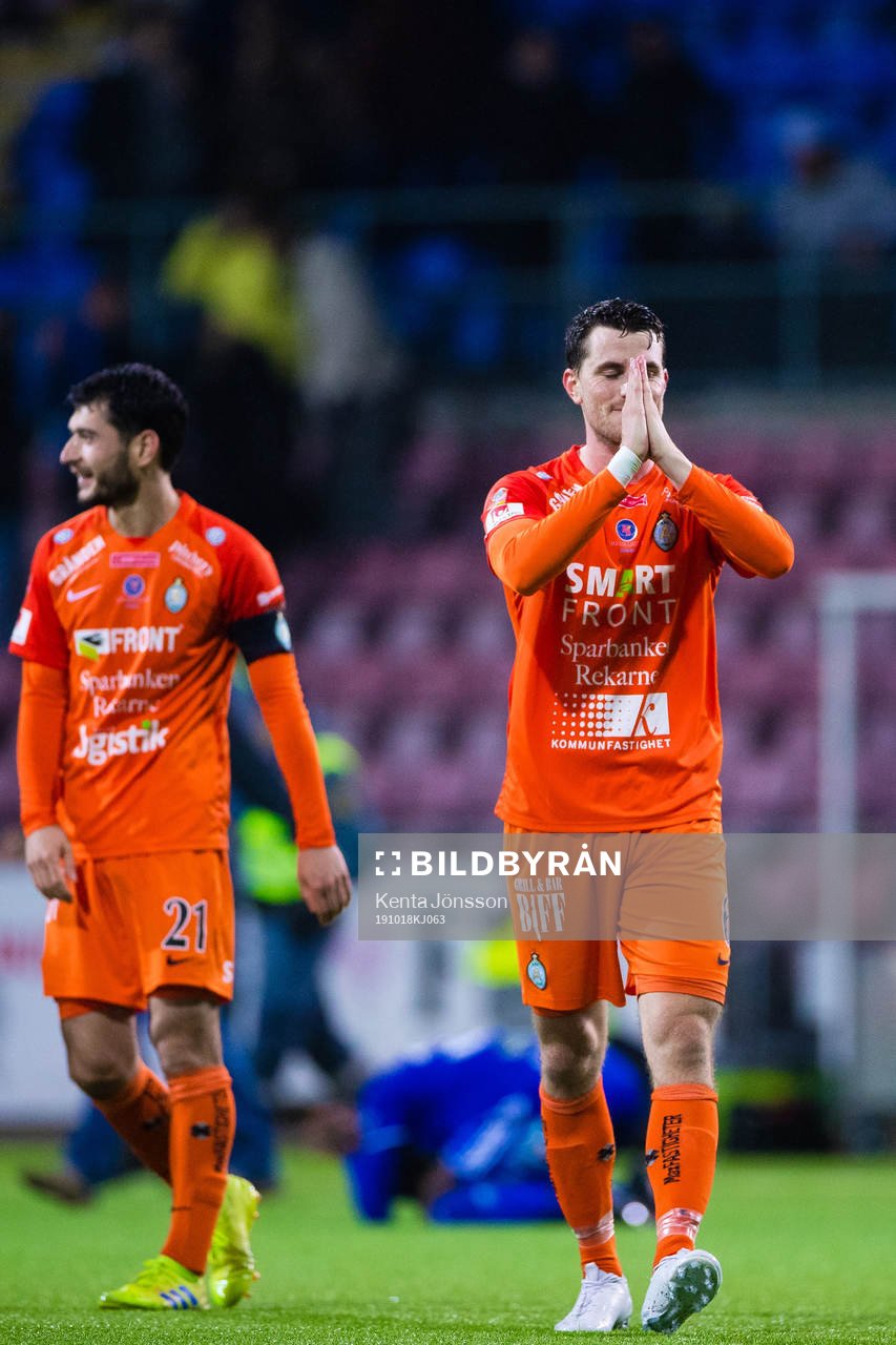 AFC Eskilstunas Jesper Björkman jublar