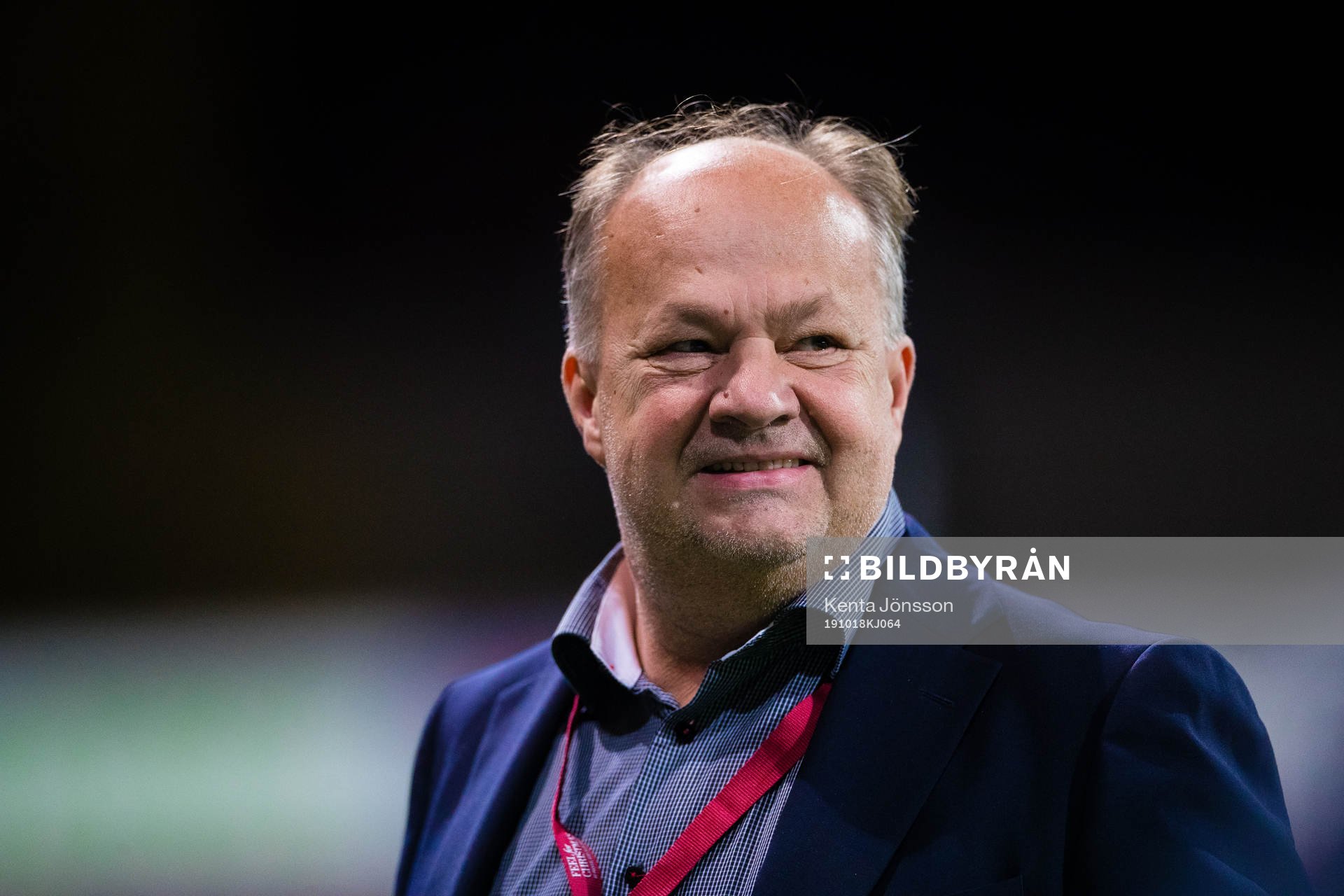 AFC Eskilstunas ordförande Alex Ryssholm ler